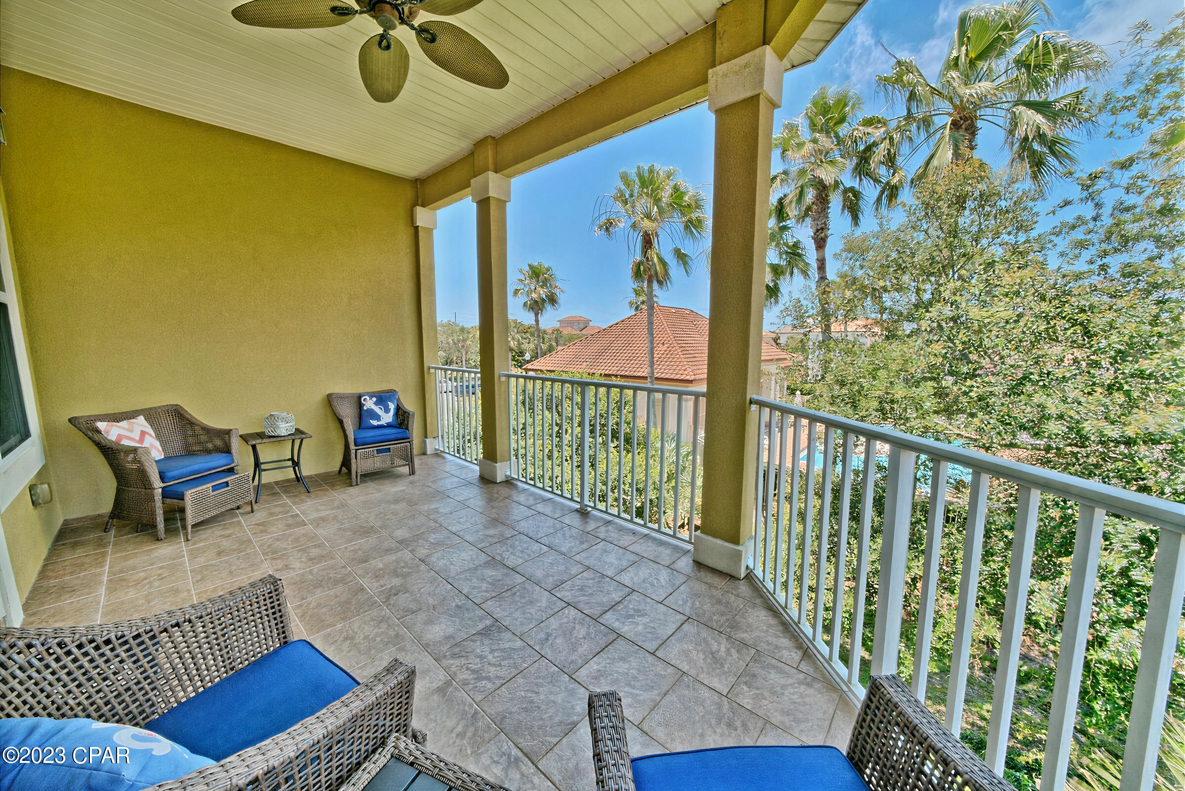 La Valencia Beach Resort - Residential