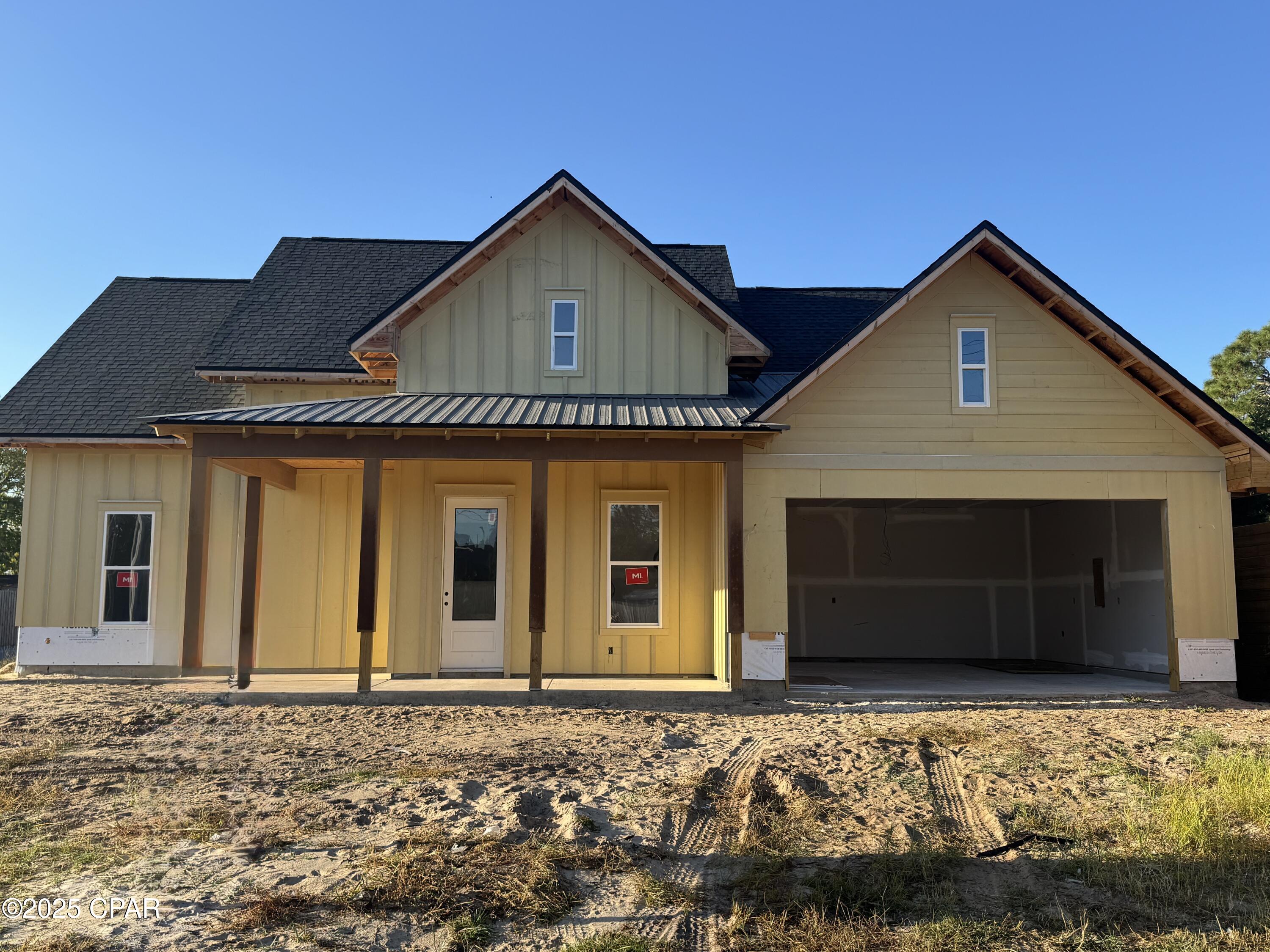 Grand Lagoon Banks - Residential