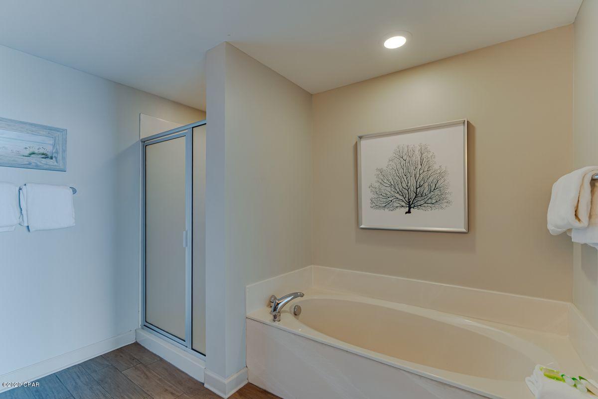 Splash Condo - Residential