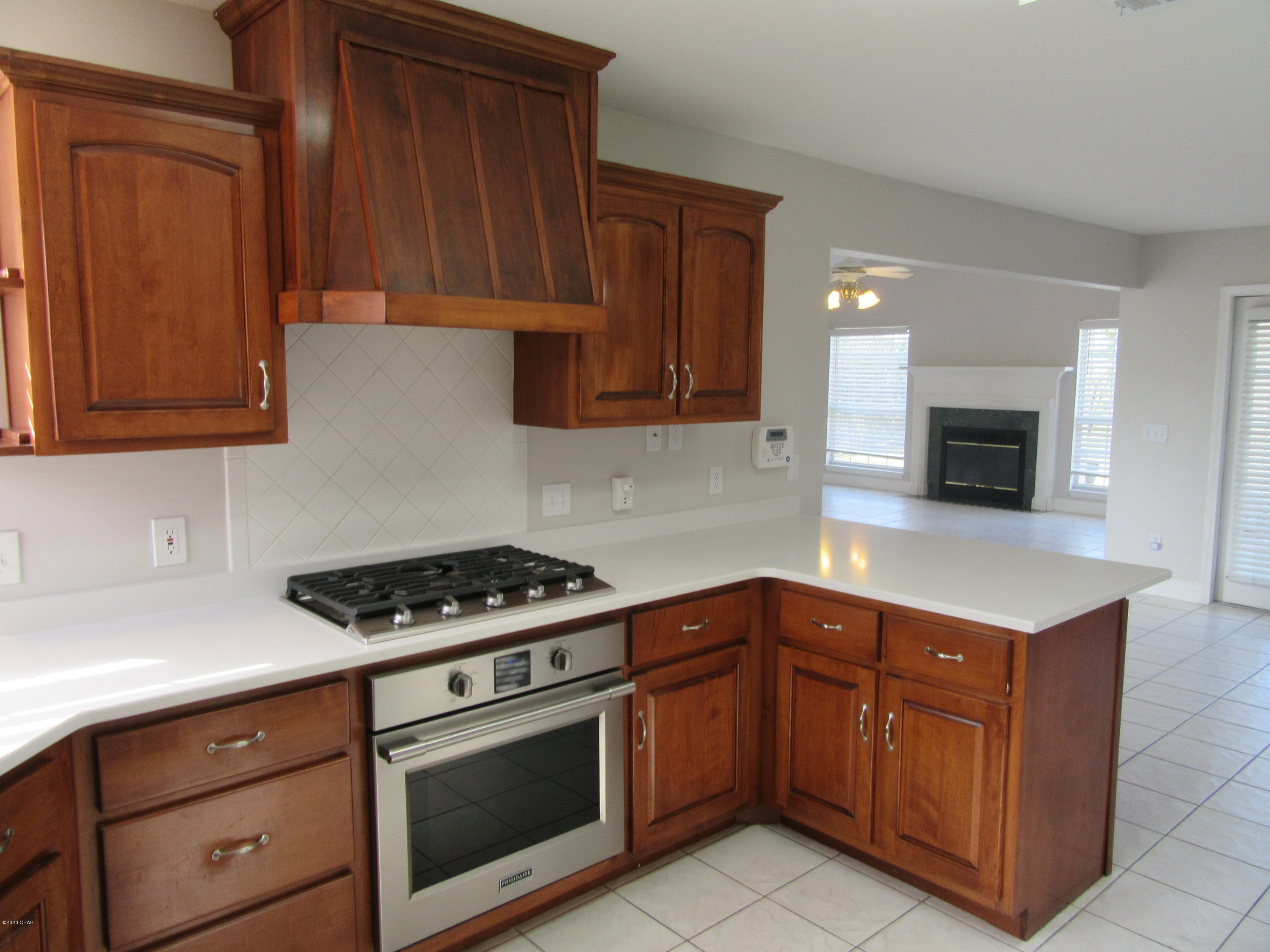 [No Recorded Subdiv] - Residential Lease