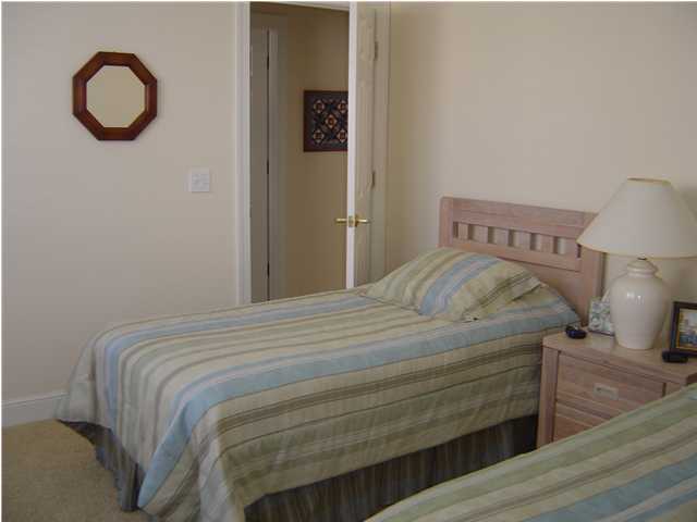 Pelican Bay - Residential