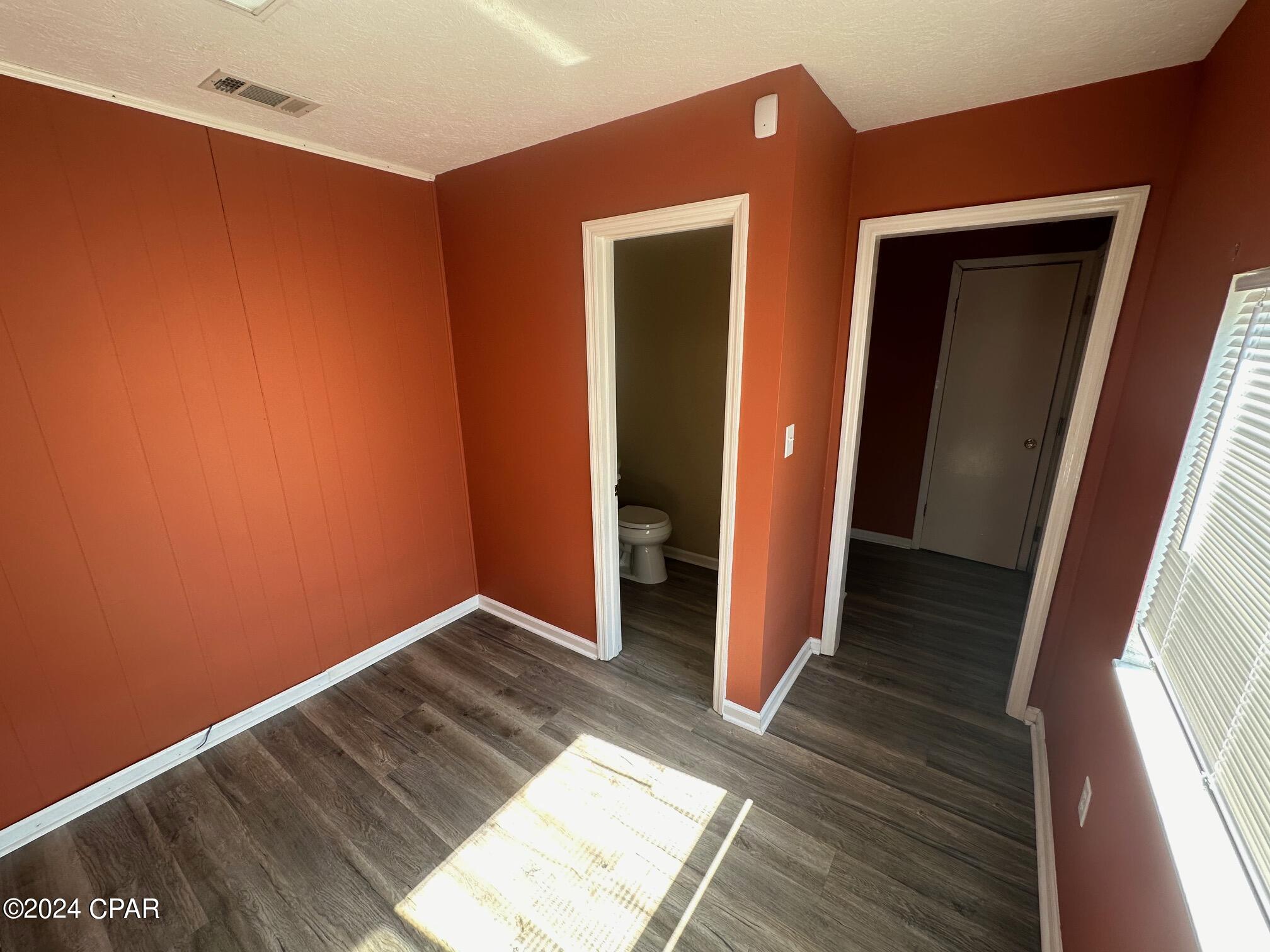 No Named Subdivision - Commercial Lease