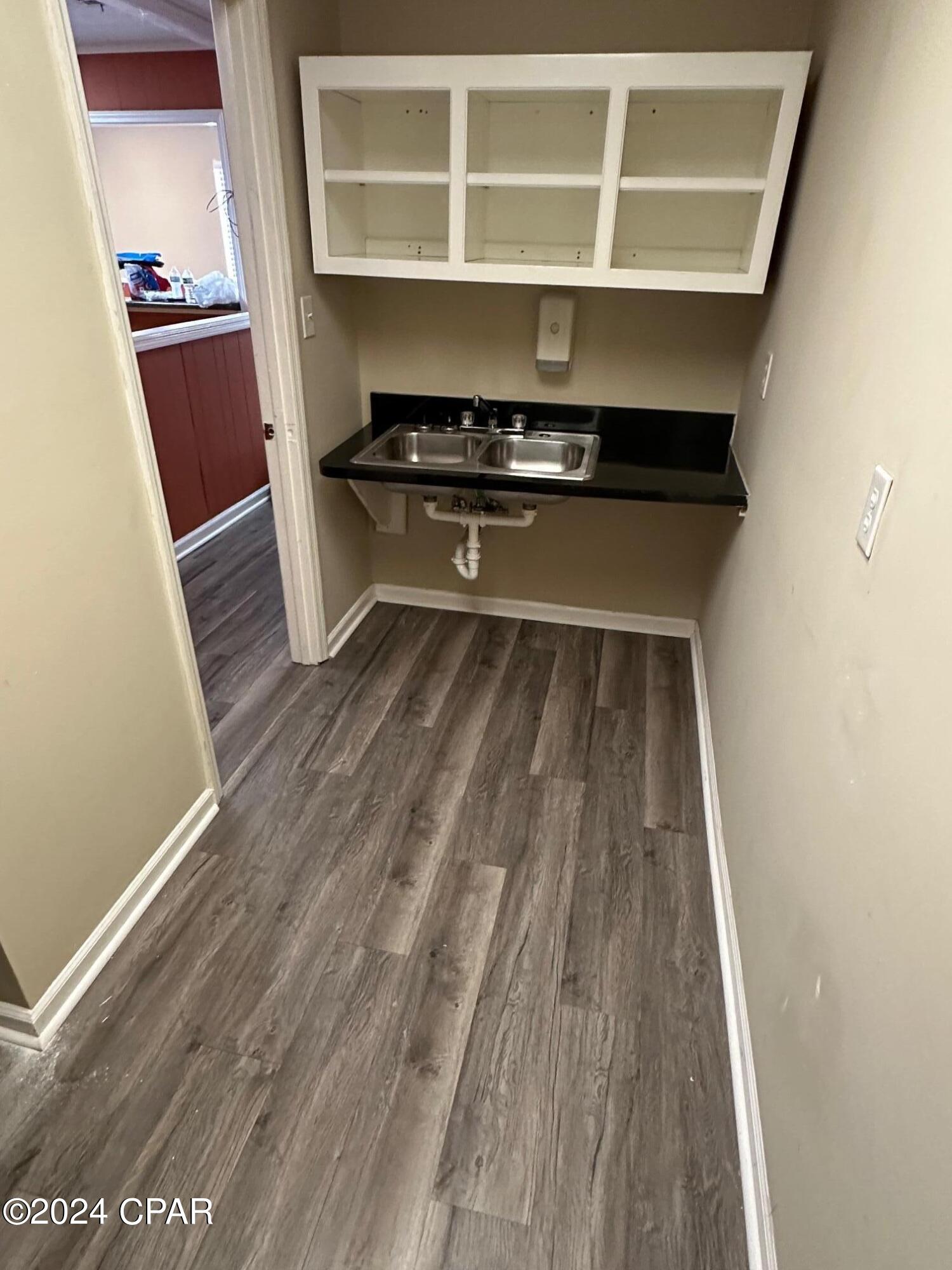 No Named Subdivision - Commercial Lease