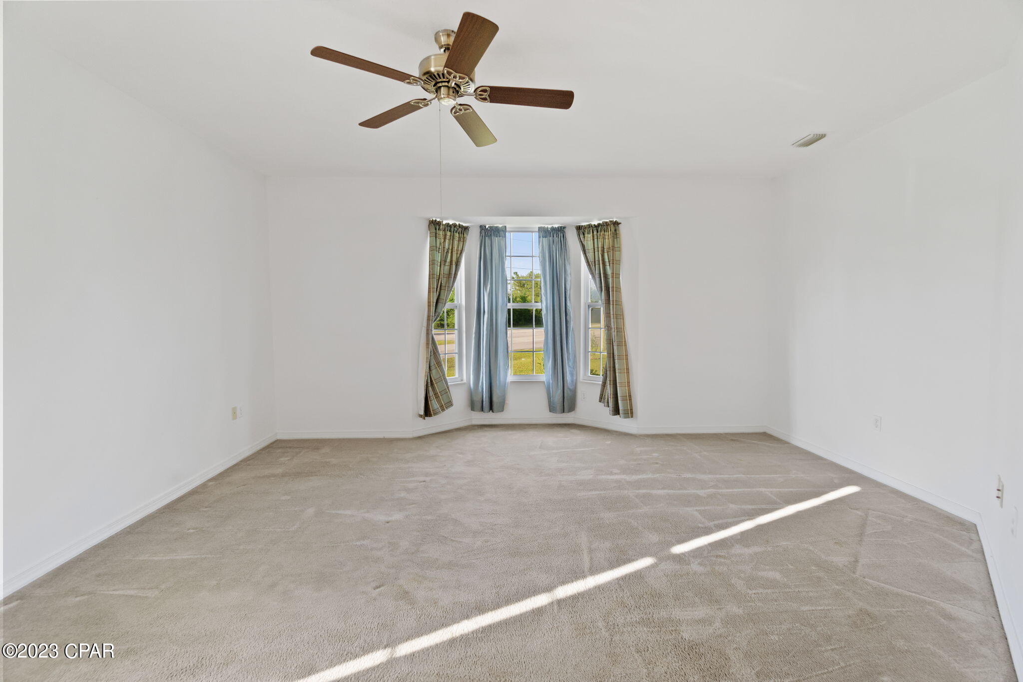 Sunny Hills - Residential