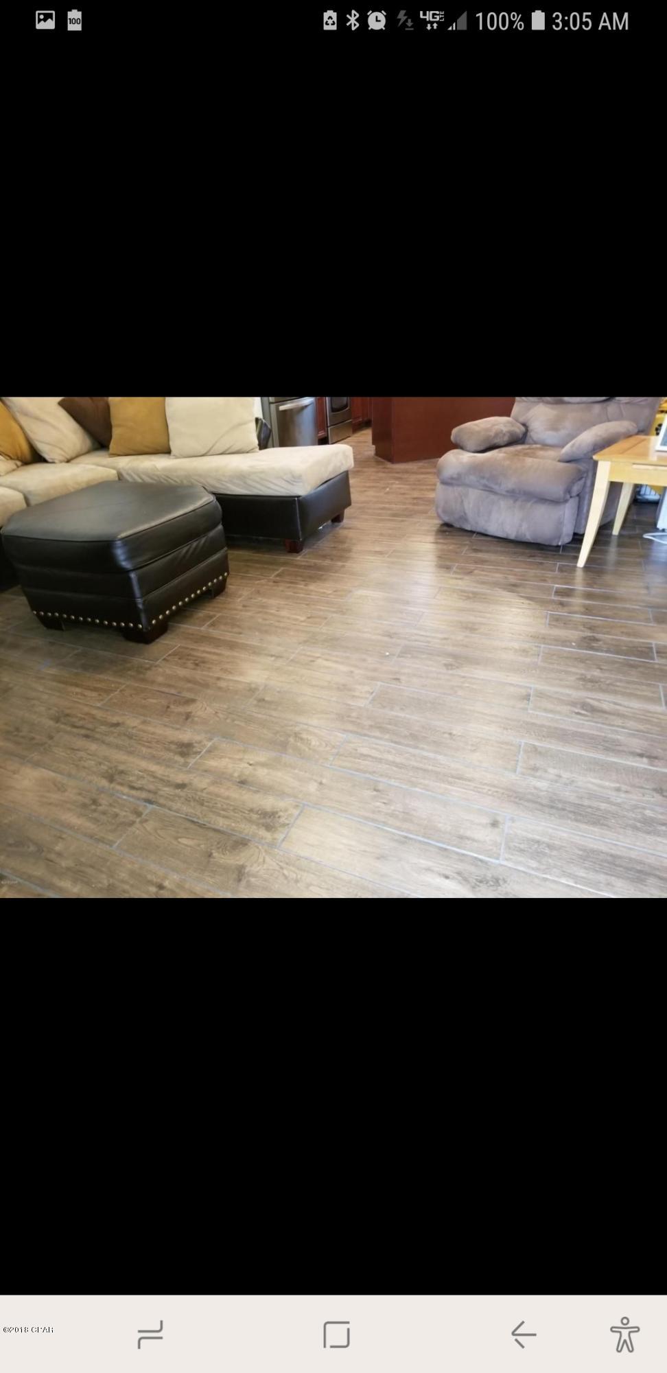 Leisure Lakes - Residential