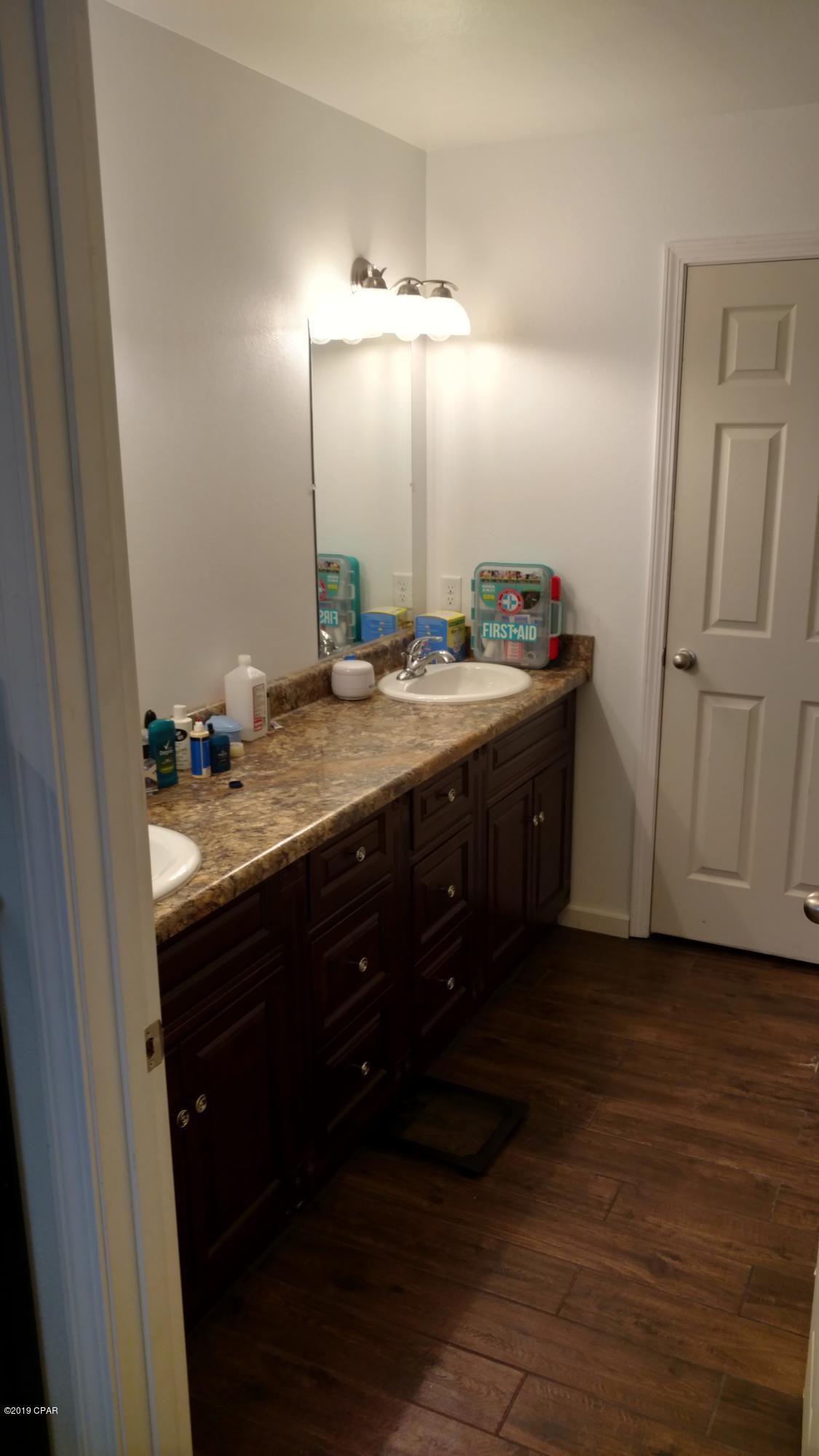 Leisure Lakes - Residential