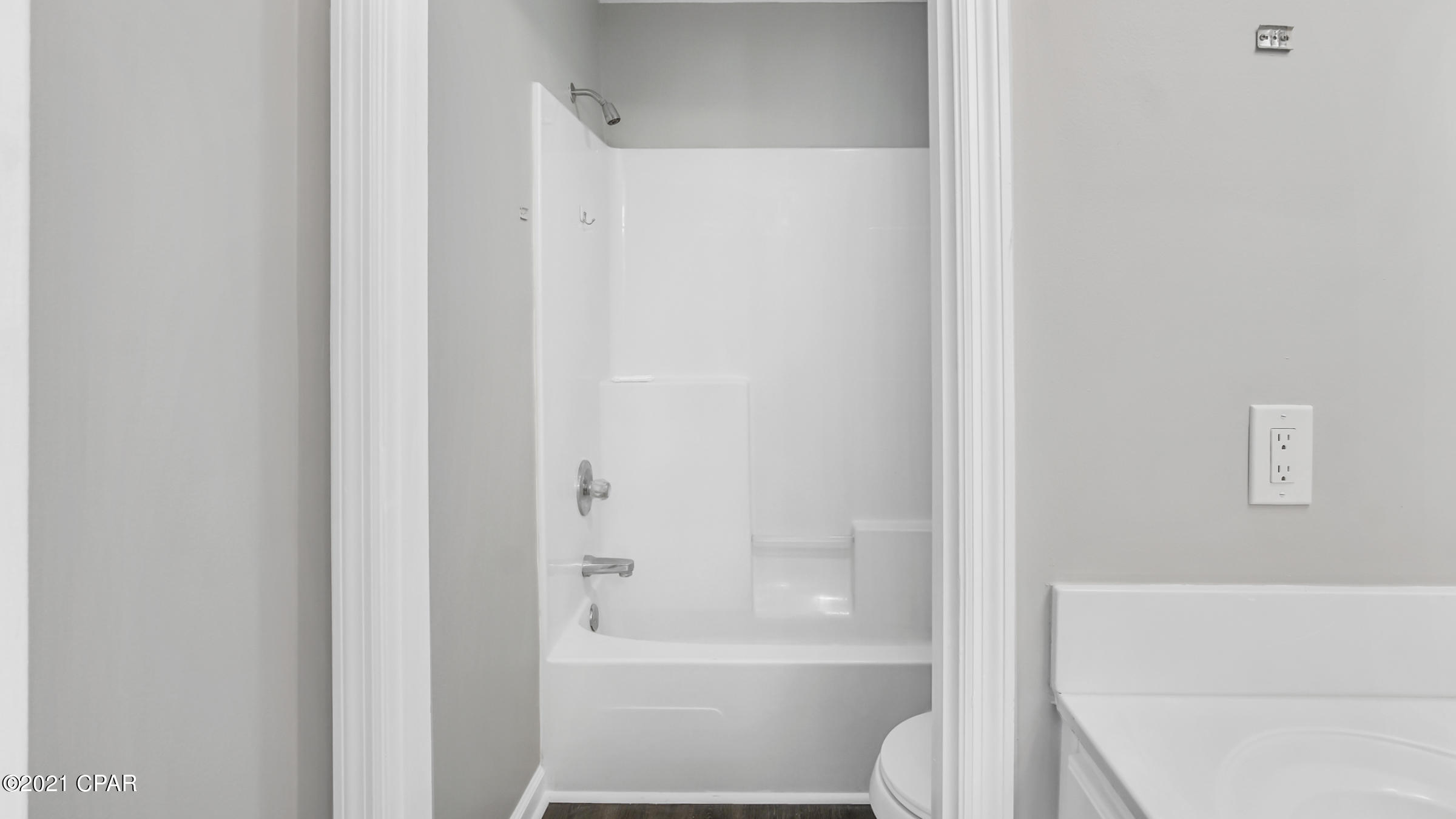 Country Club Harbour Estates - Residential