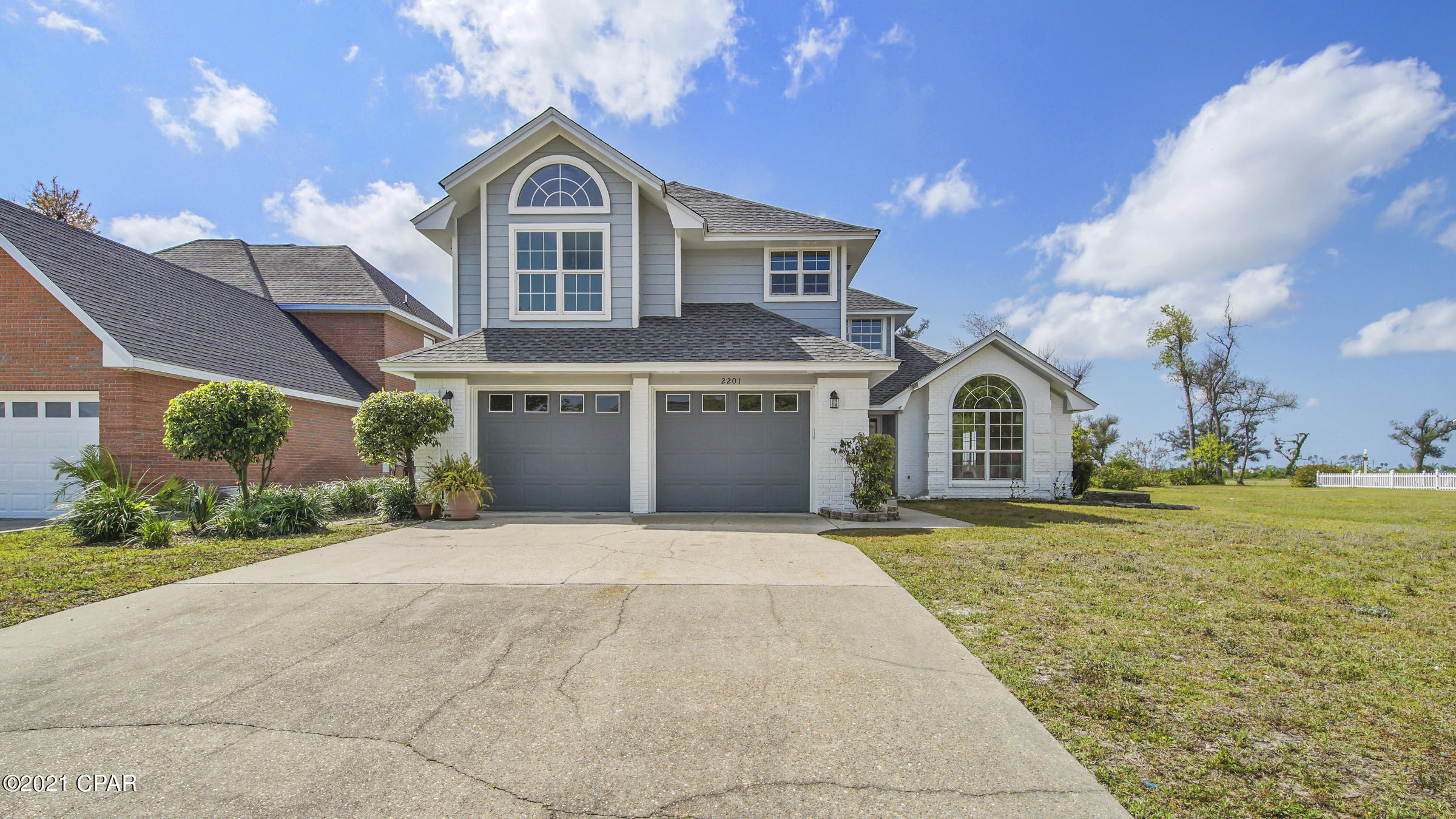 Country Club Harbour Estates - Residential