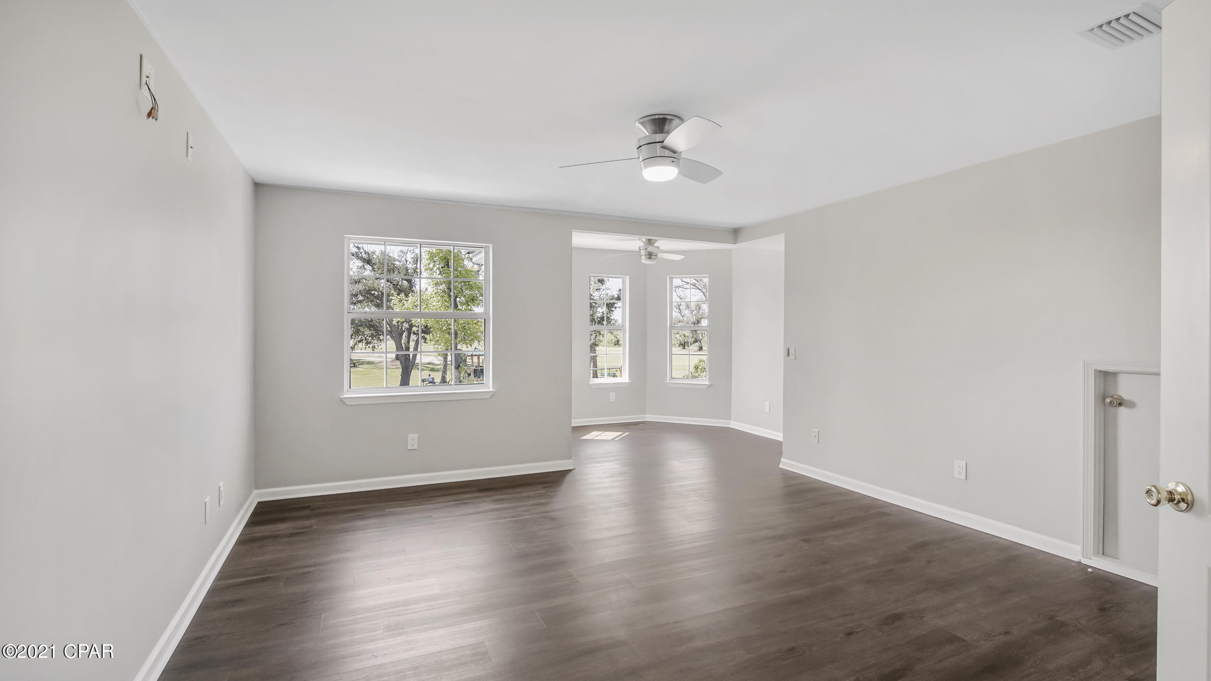 Country Club Harbour Estates - Residential