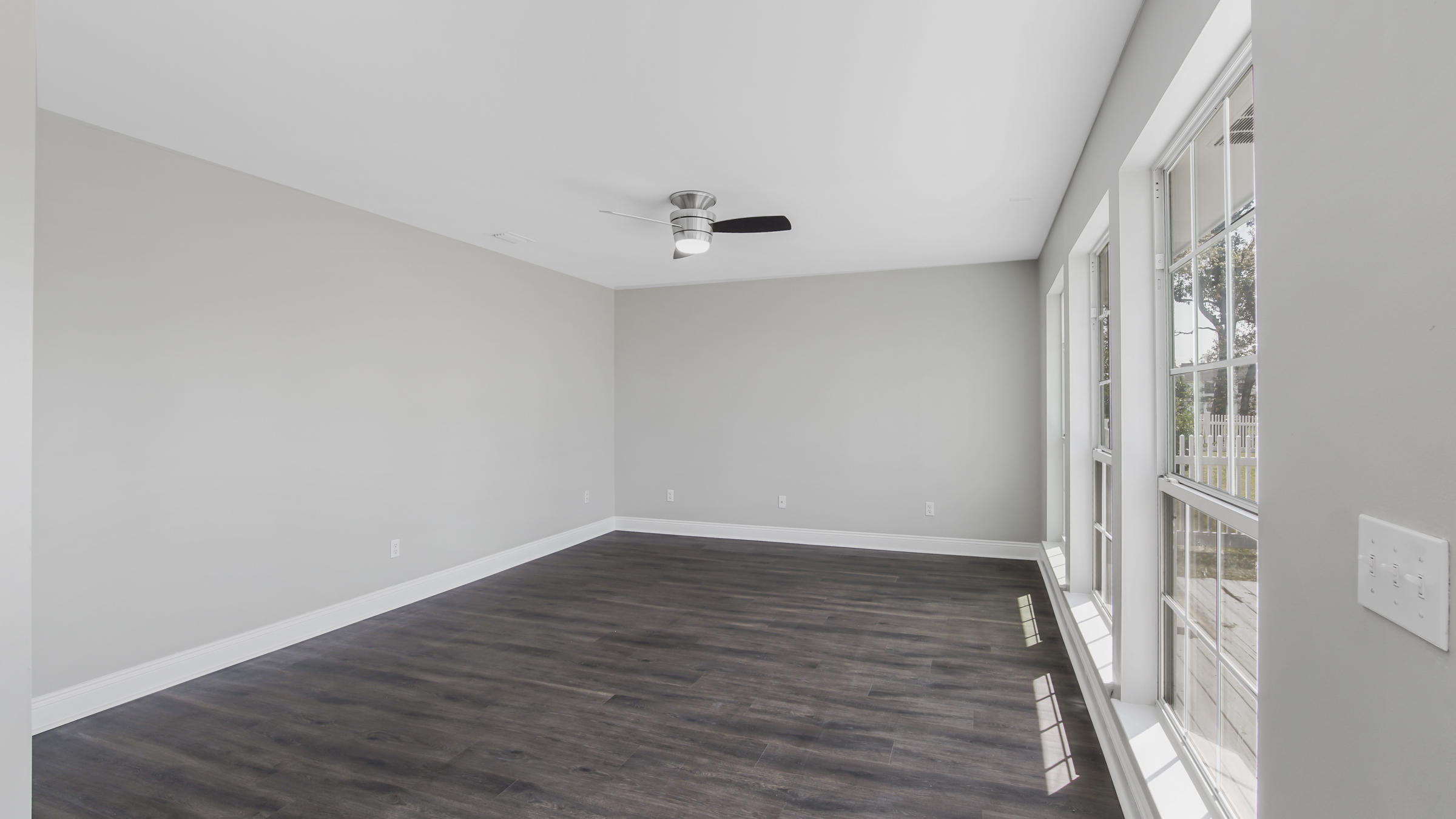 Country Club Harbour Estates - Residential