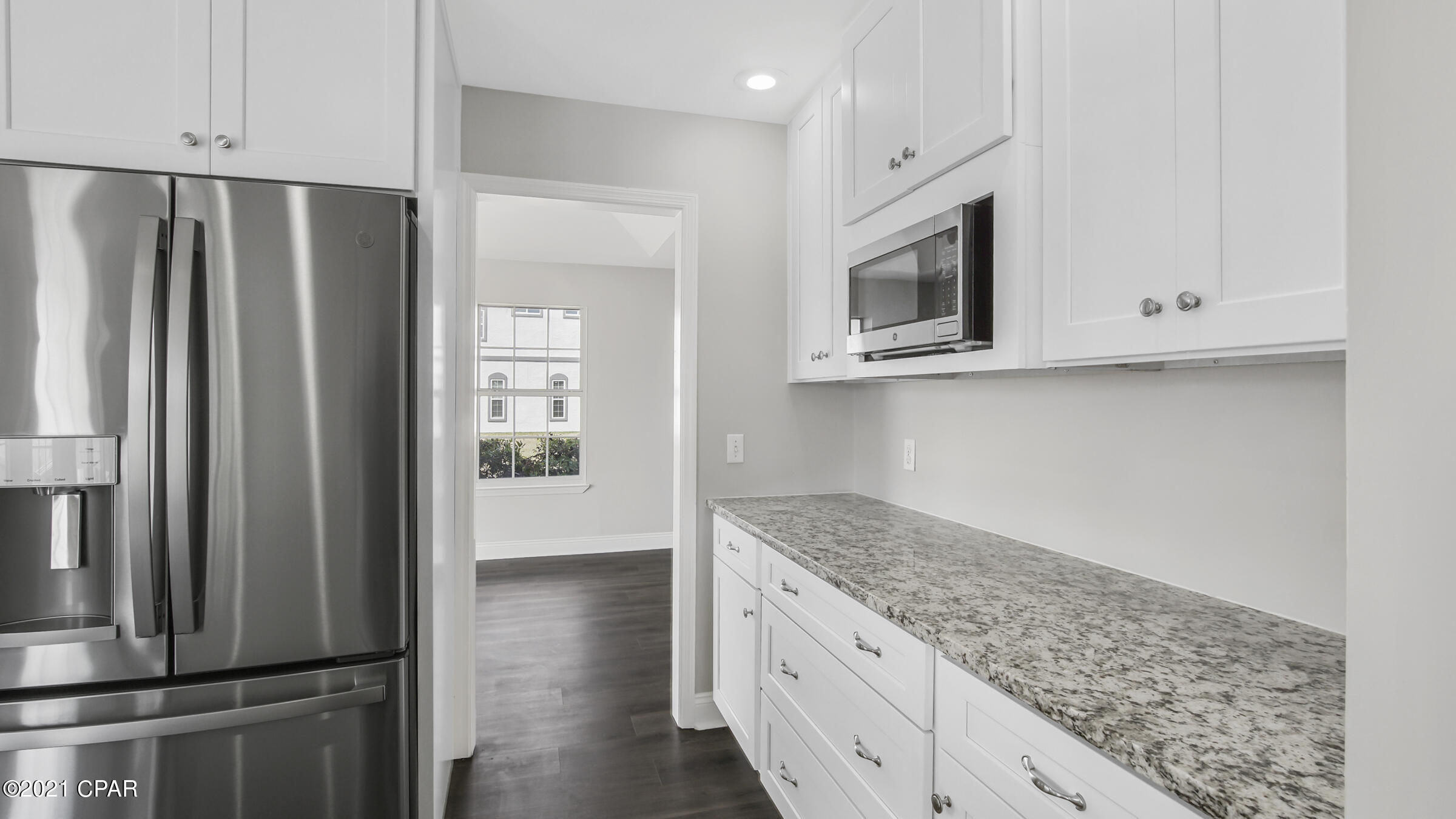 Country Club Harbour Estates - Residential