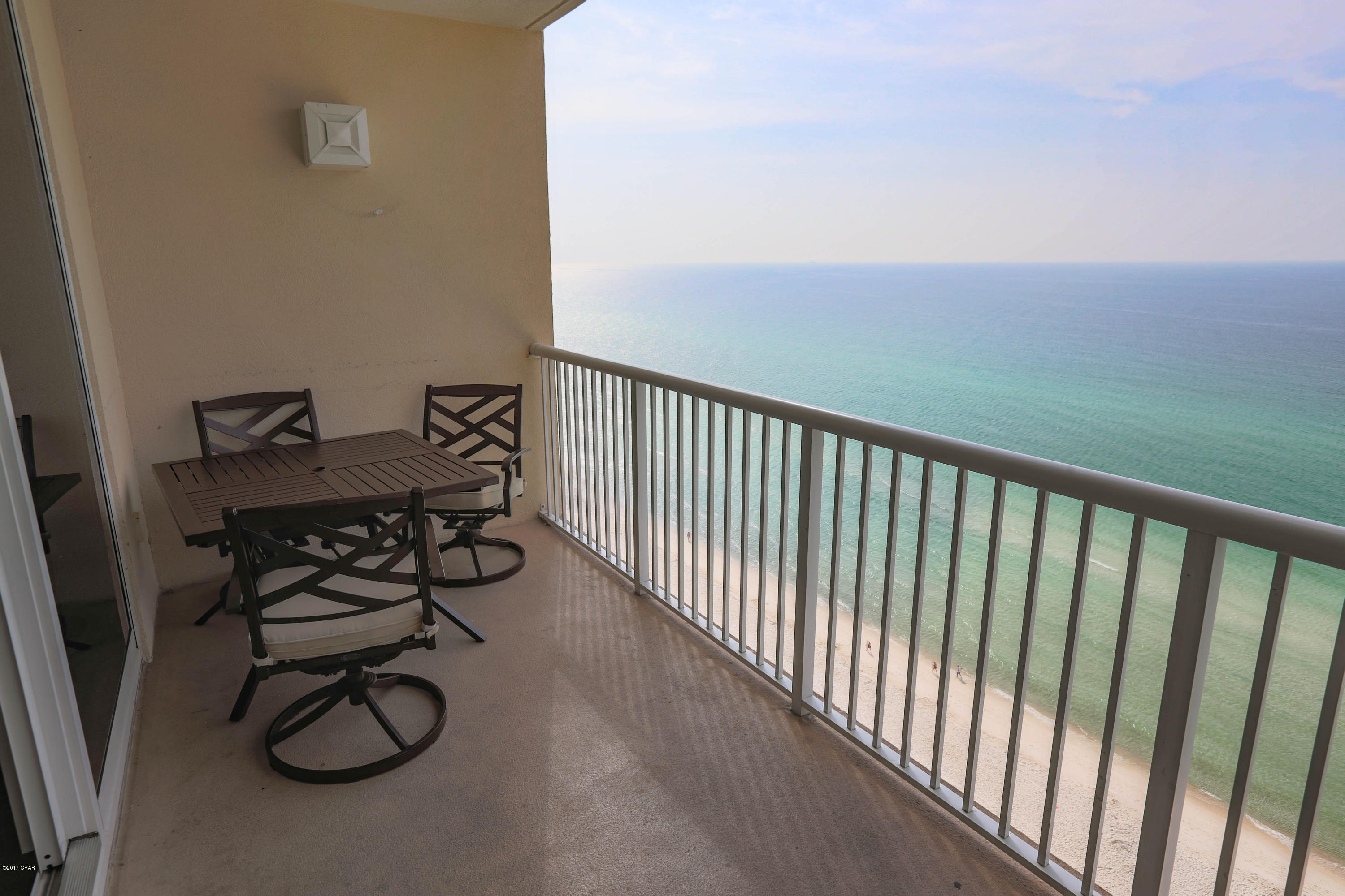 Majestic Beach Tower I - Residential