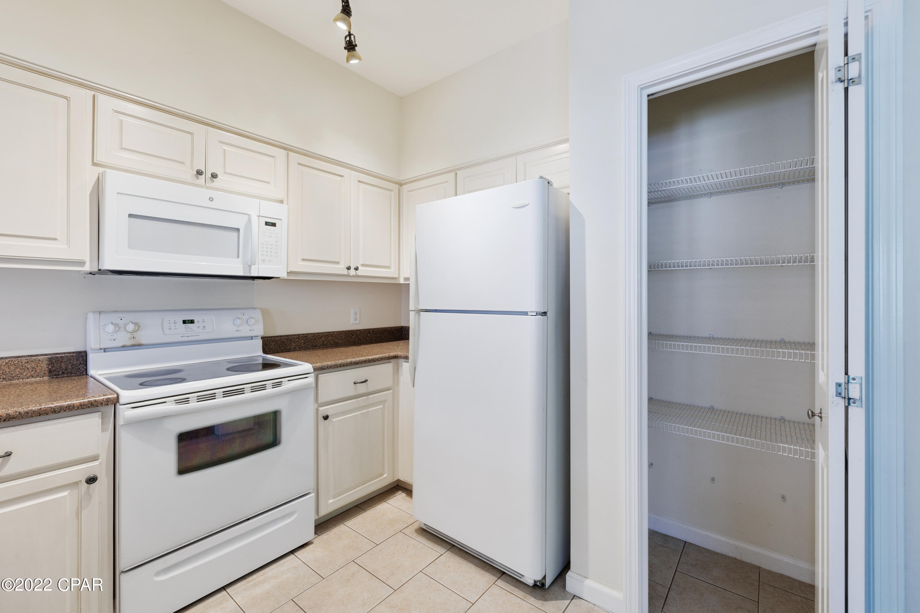 Annabella's Townhomes - Residential