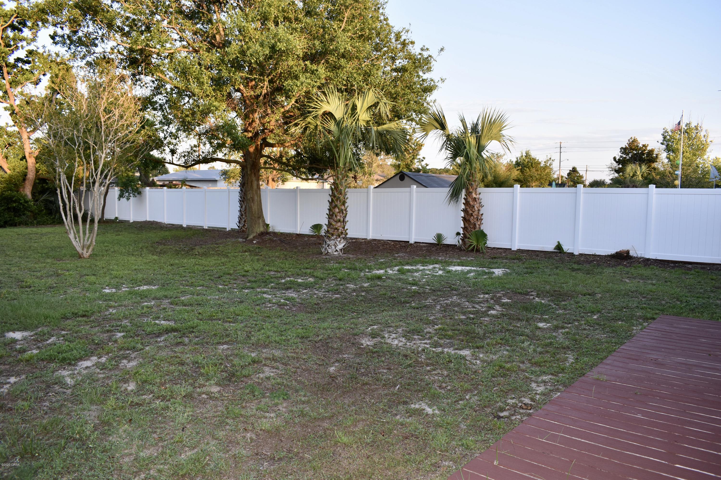 Hutchison's 2nd To Bahama Bch - Residential