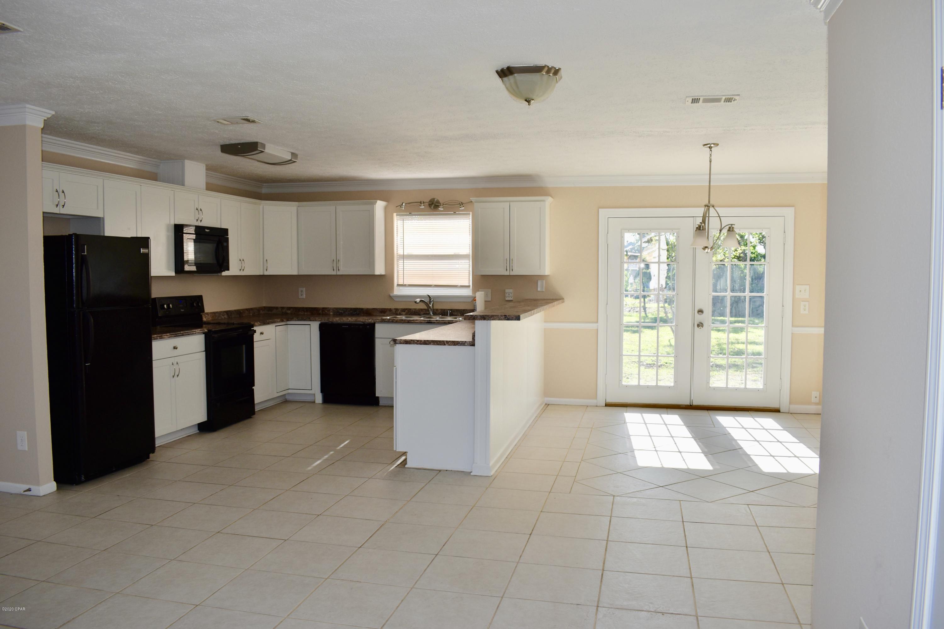 Hutchison's 2nd To Bahama Bch - Residential