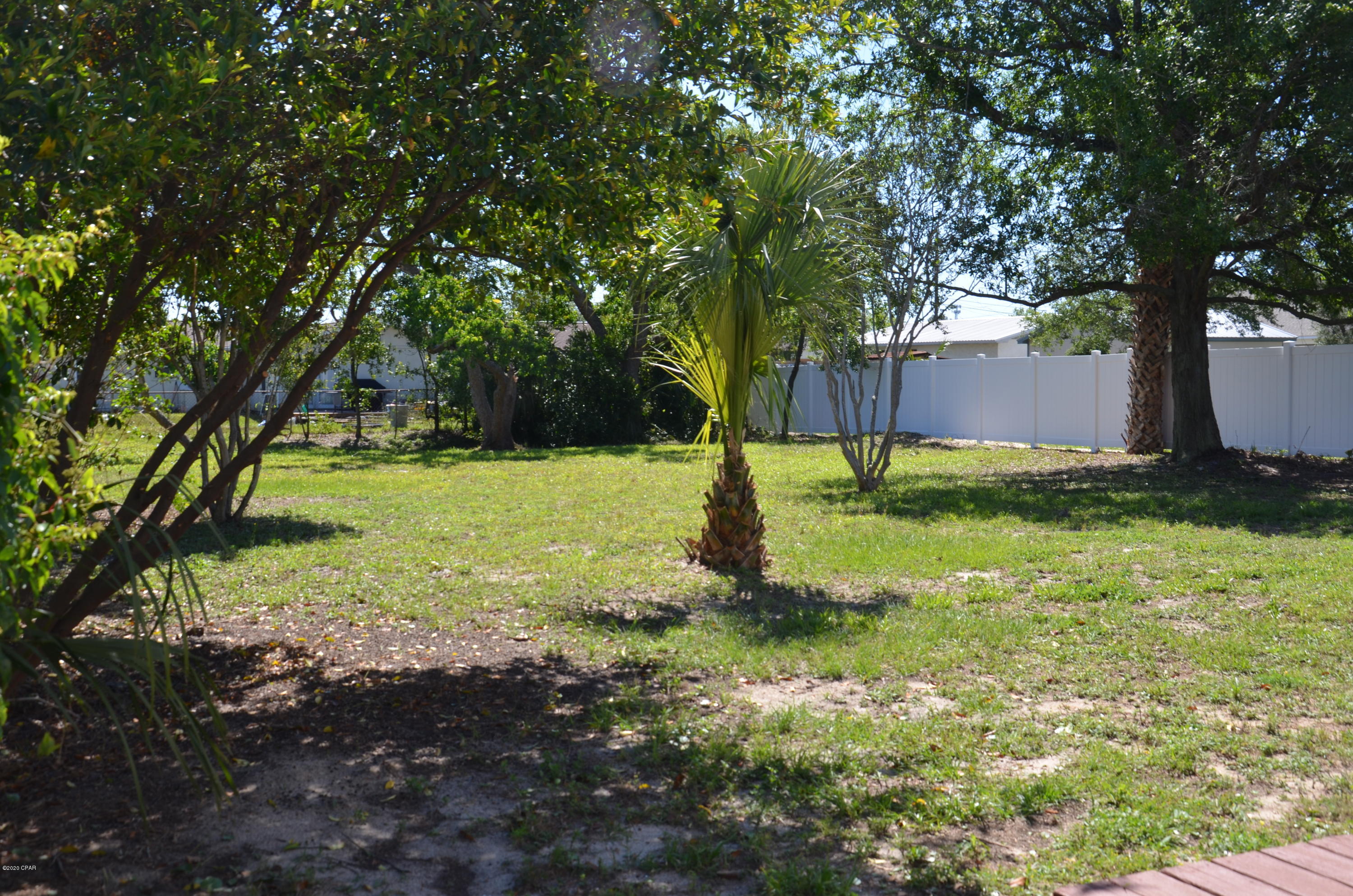 Hutchison's 2nd To Bahama Bch - Residential