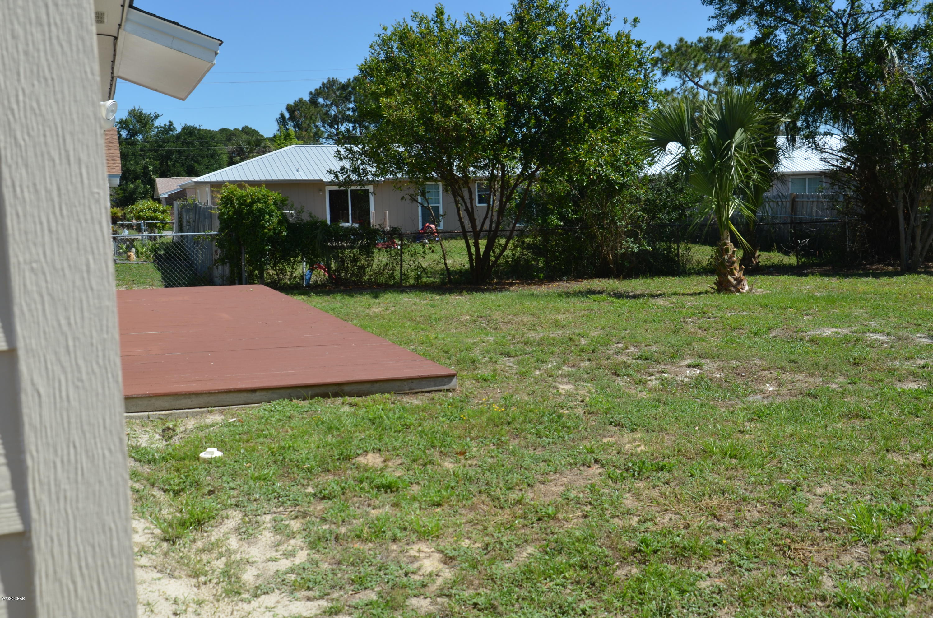 Hutchison's 2nd To Bahama Bch - Residential