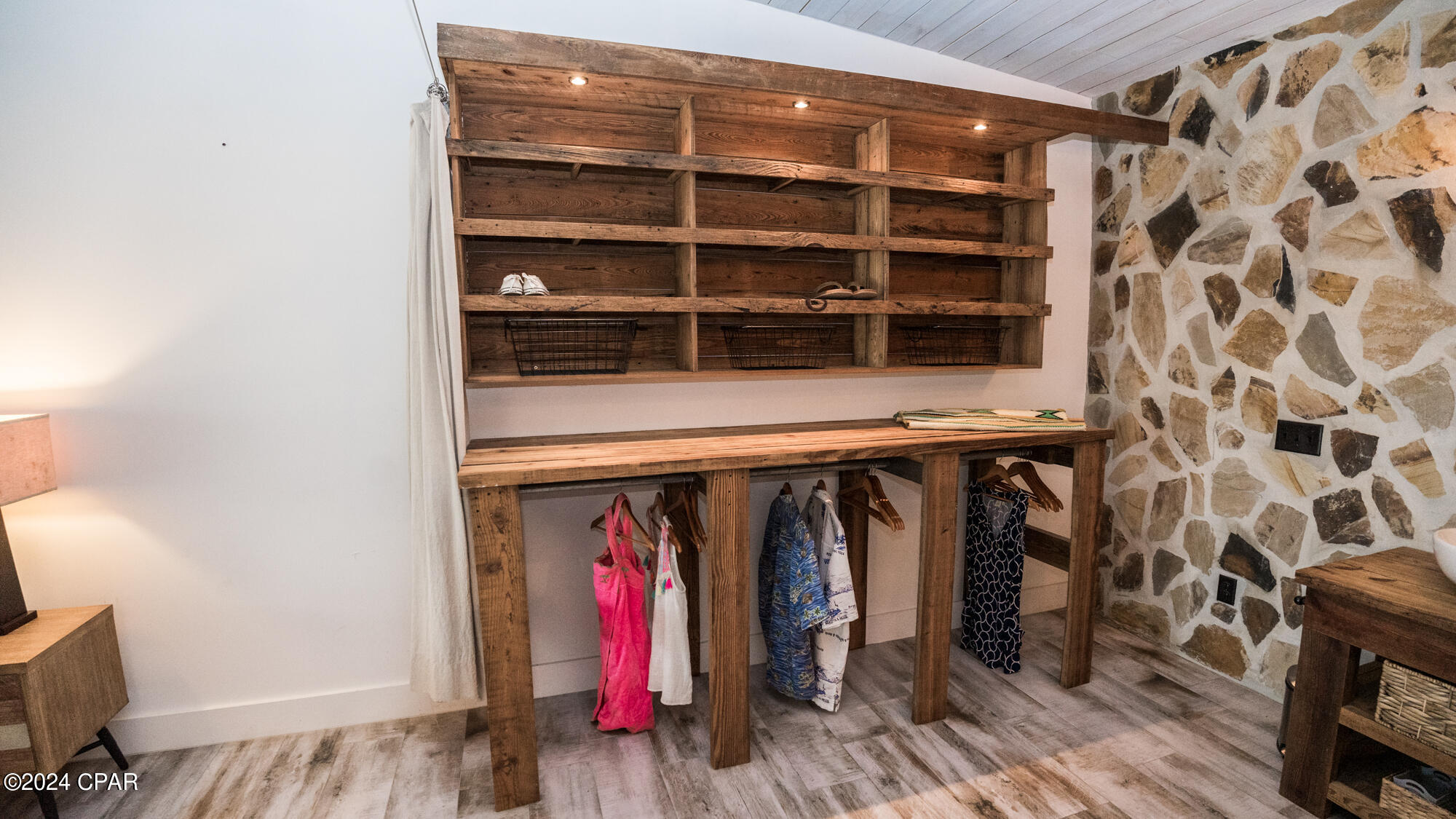 Bid-A-Wee - Residential