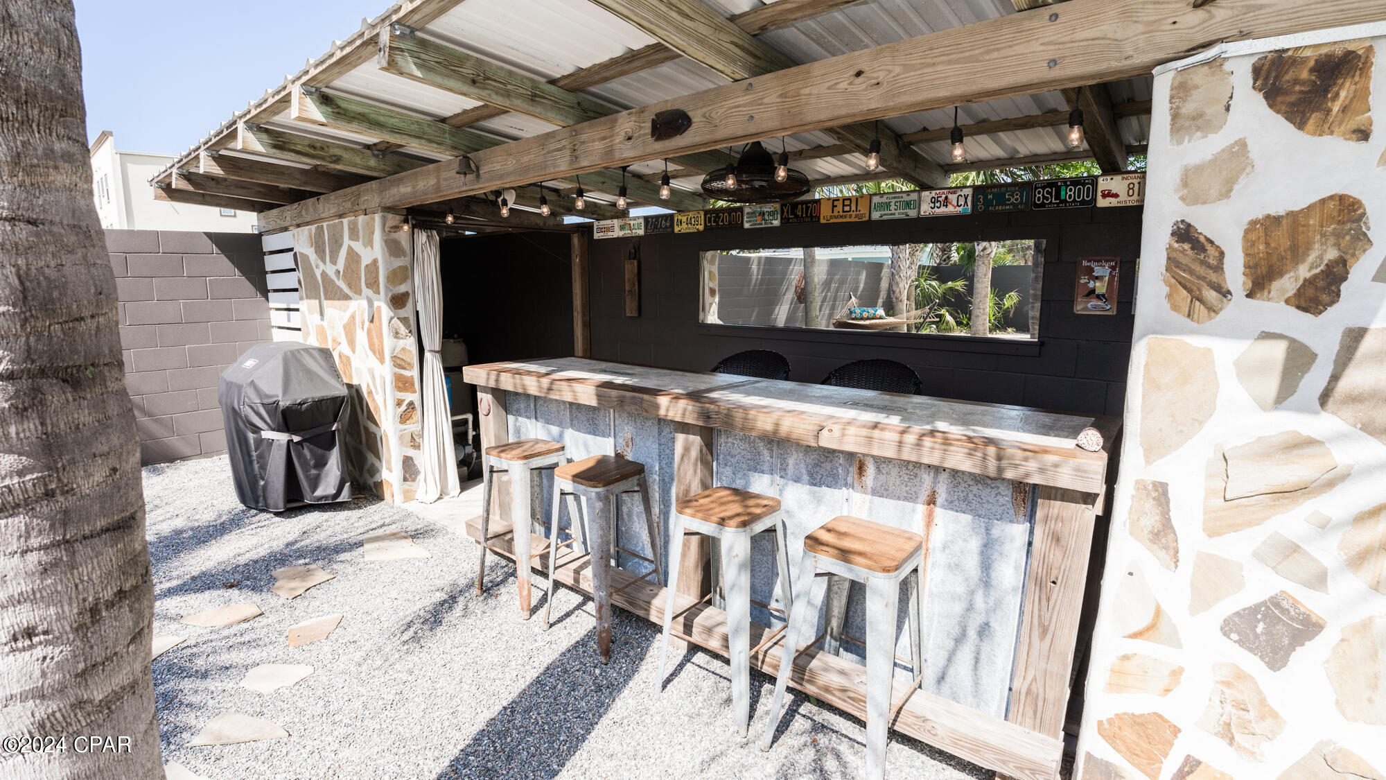 Bid-A-Wee - Residential