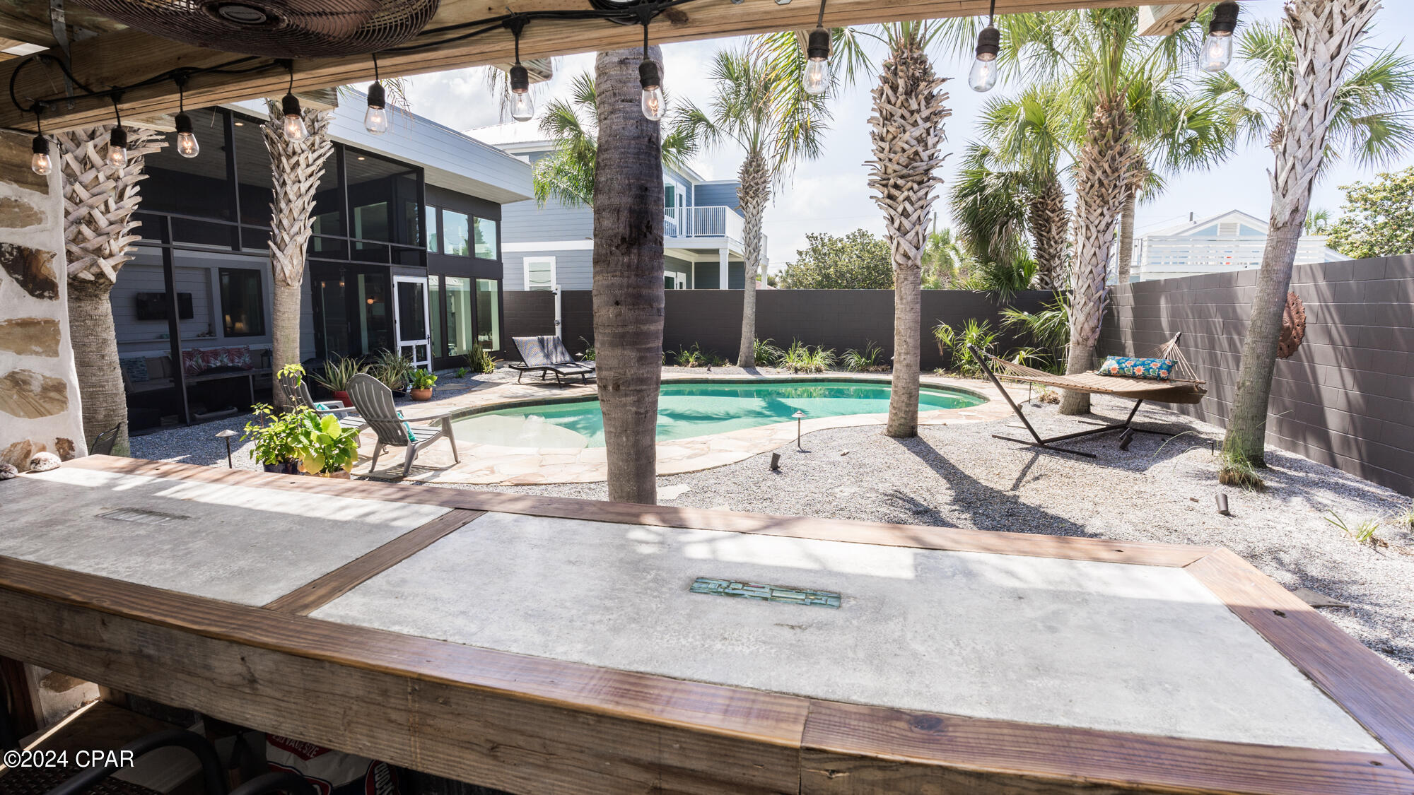 Bid-A-Wee - Residential