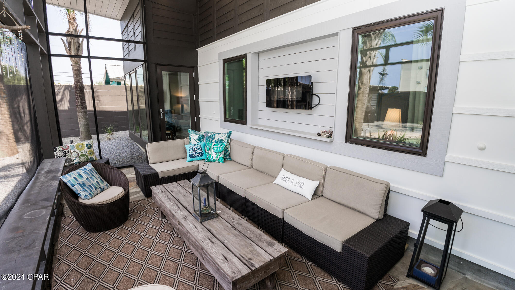 Bid-A-Wee - Residential