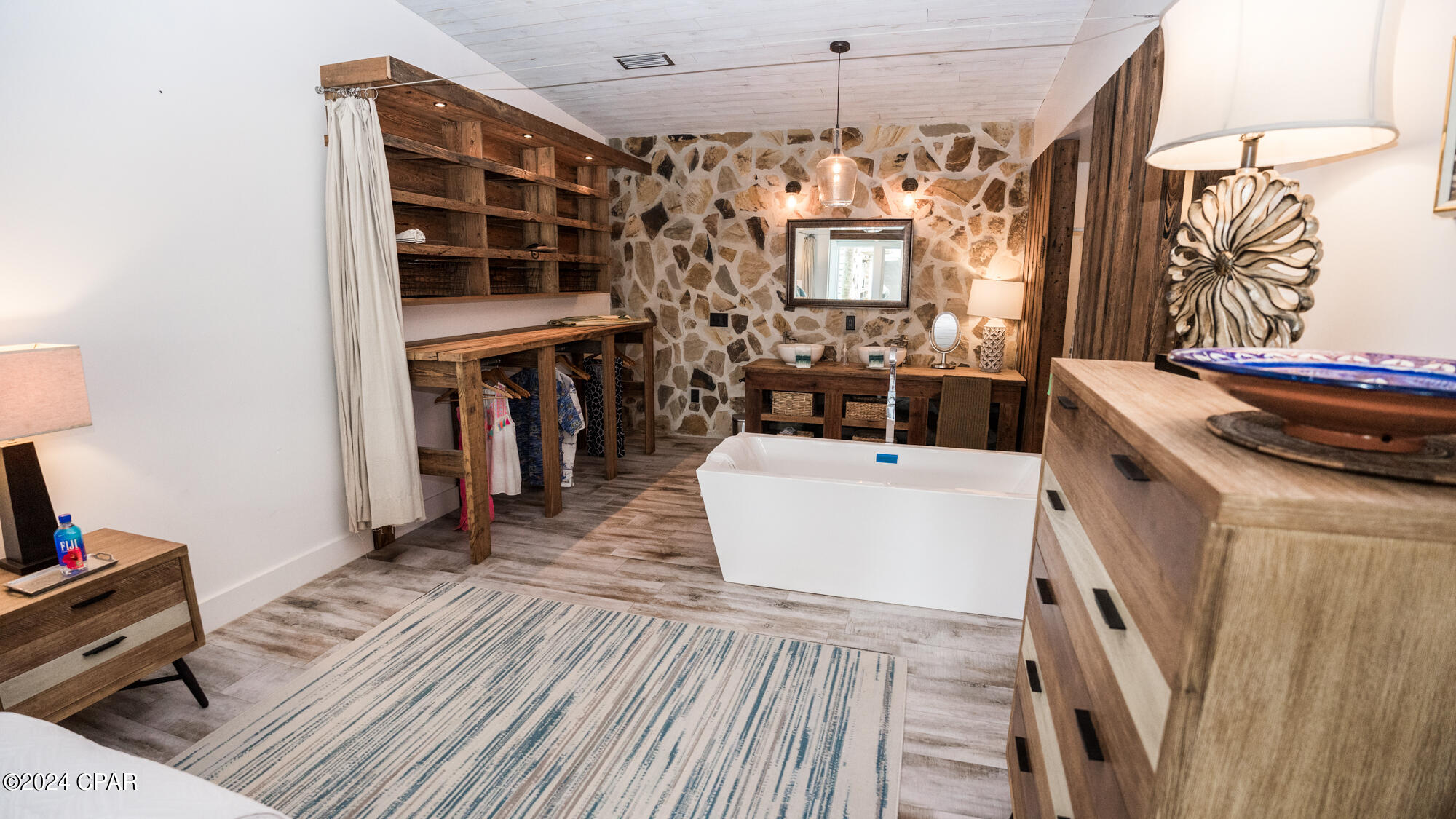 Bid-A-Wee - Residential