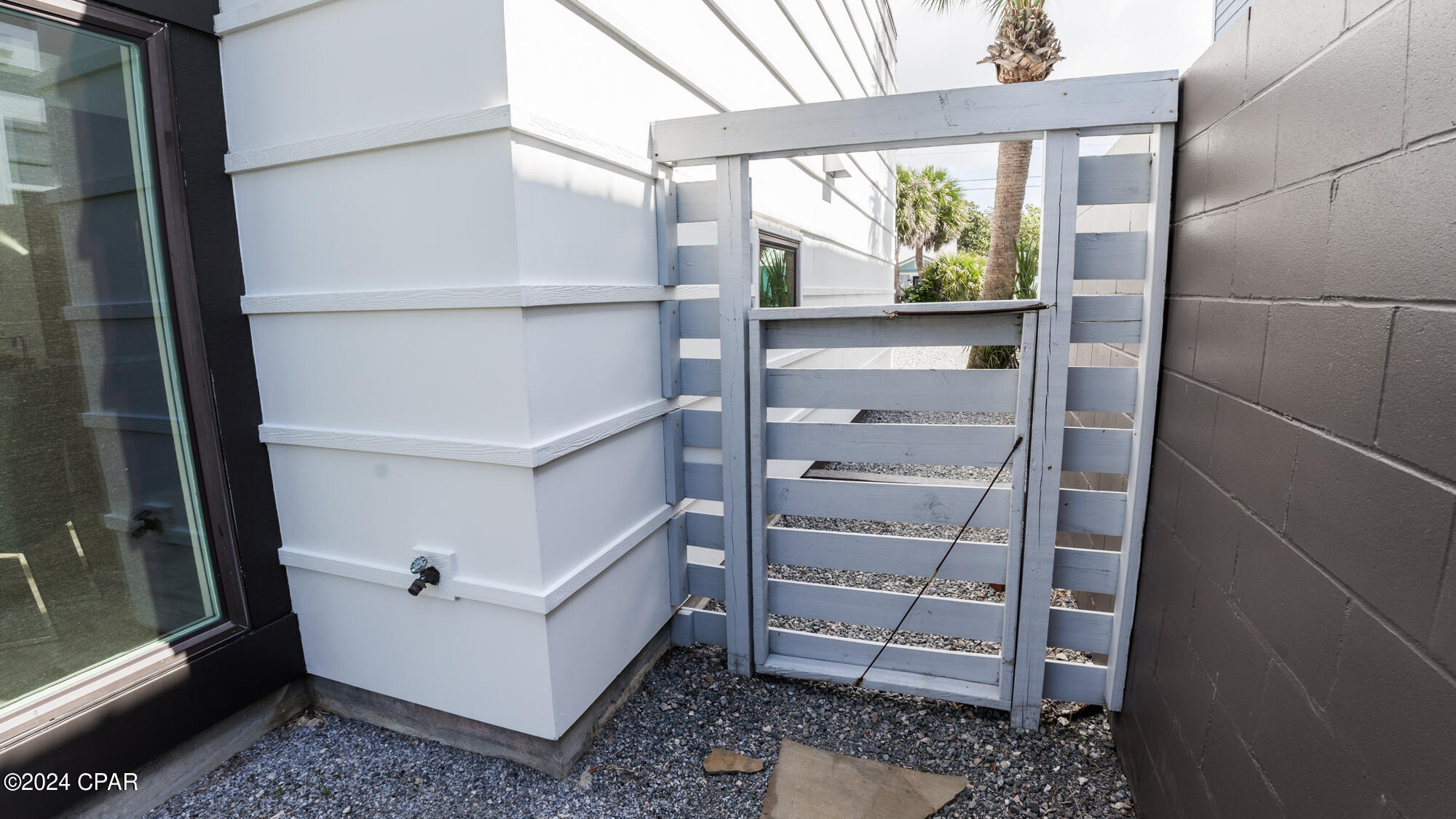 Bid-A-Wee - Residential