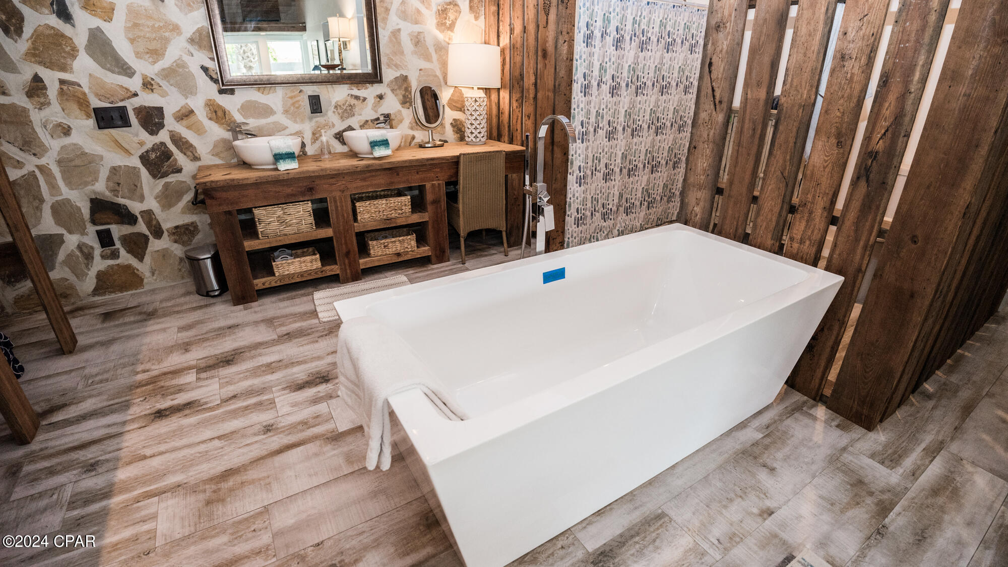 Bid-A-Wee - Residential