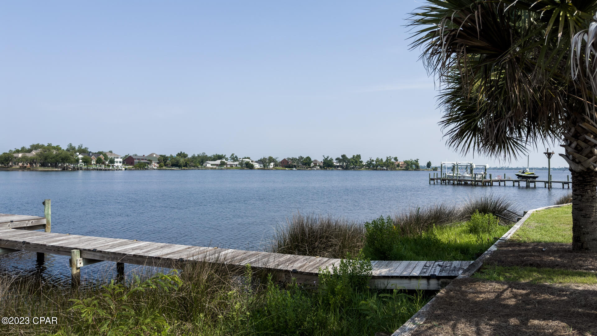 College Point 1st & 2nd - Residential