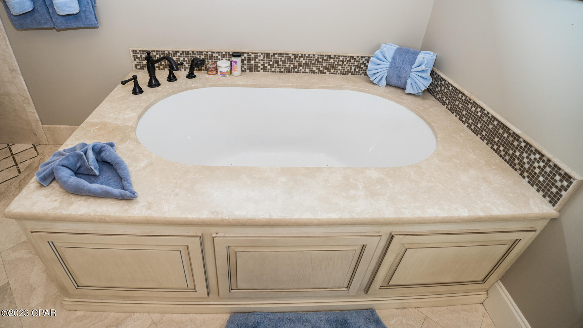 College Point 1st & 2nd - Residential