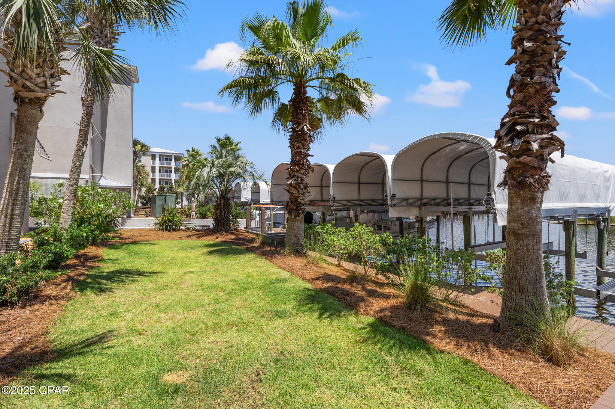 Tranquil Harbour - Residential