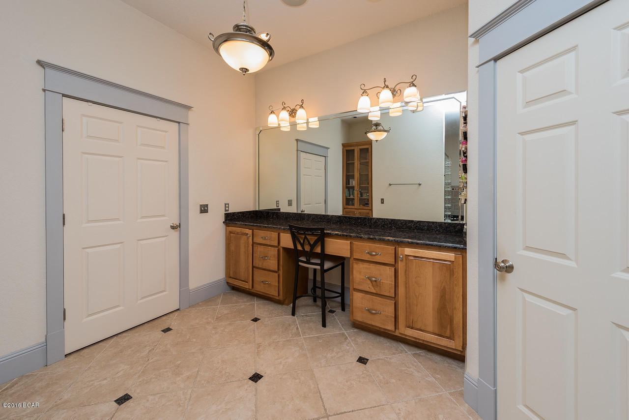 White Oaks - Residential