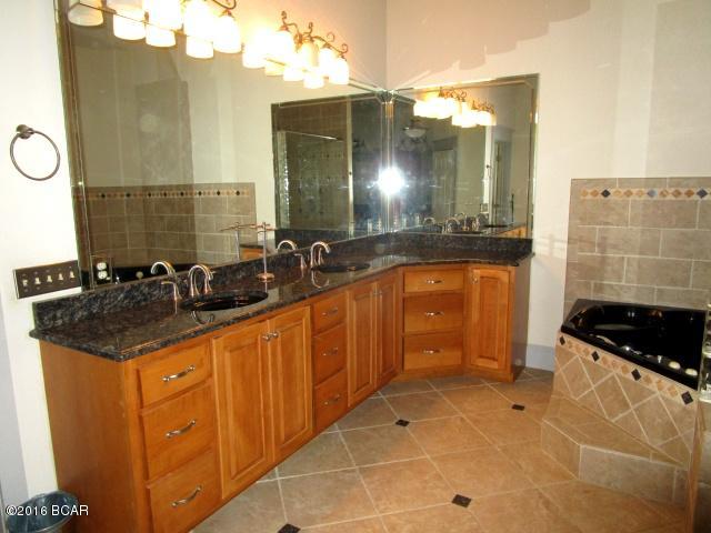 White Oaks - Residential