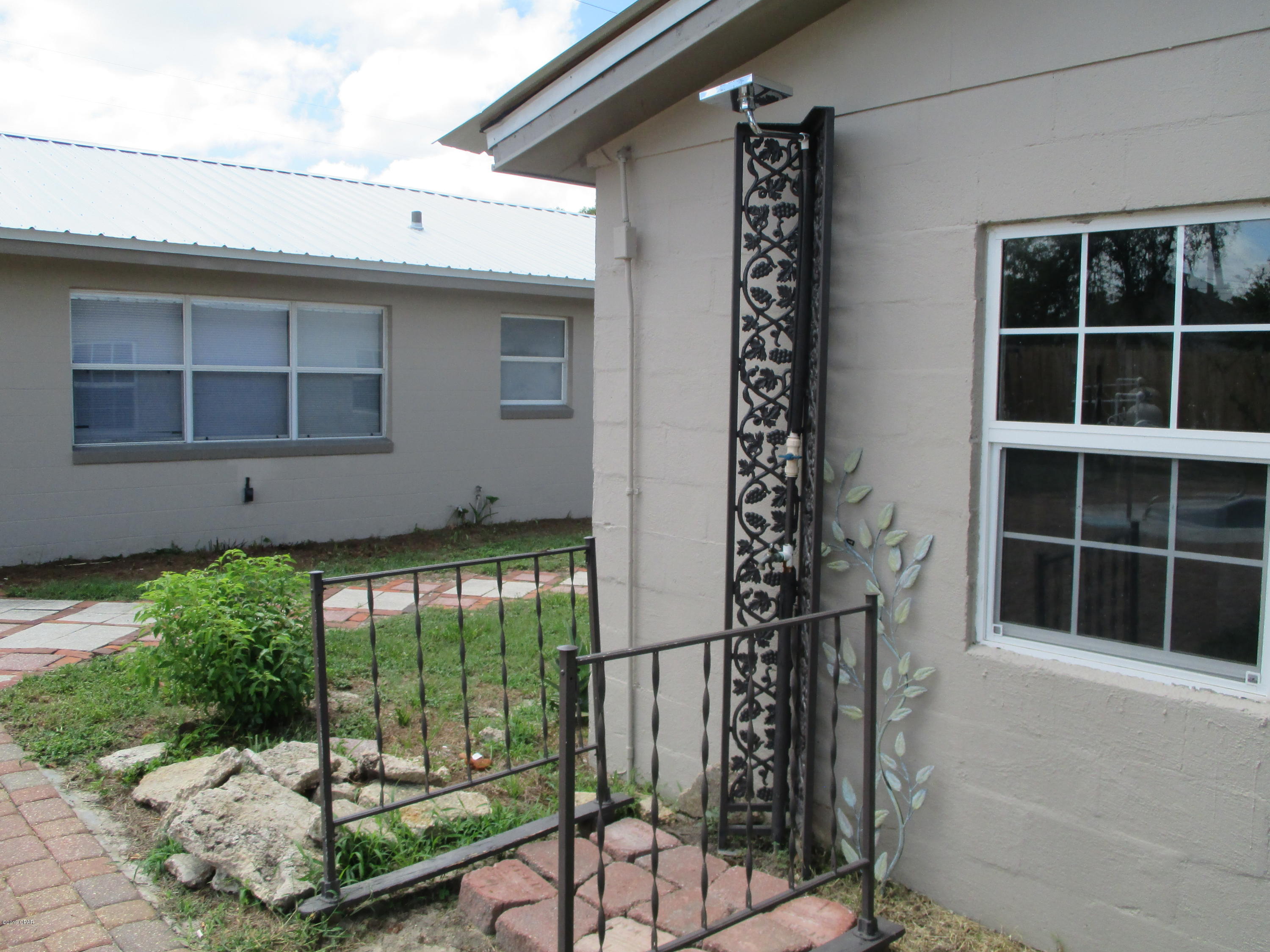 Lake Drive Heights - Residential