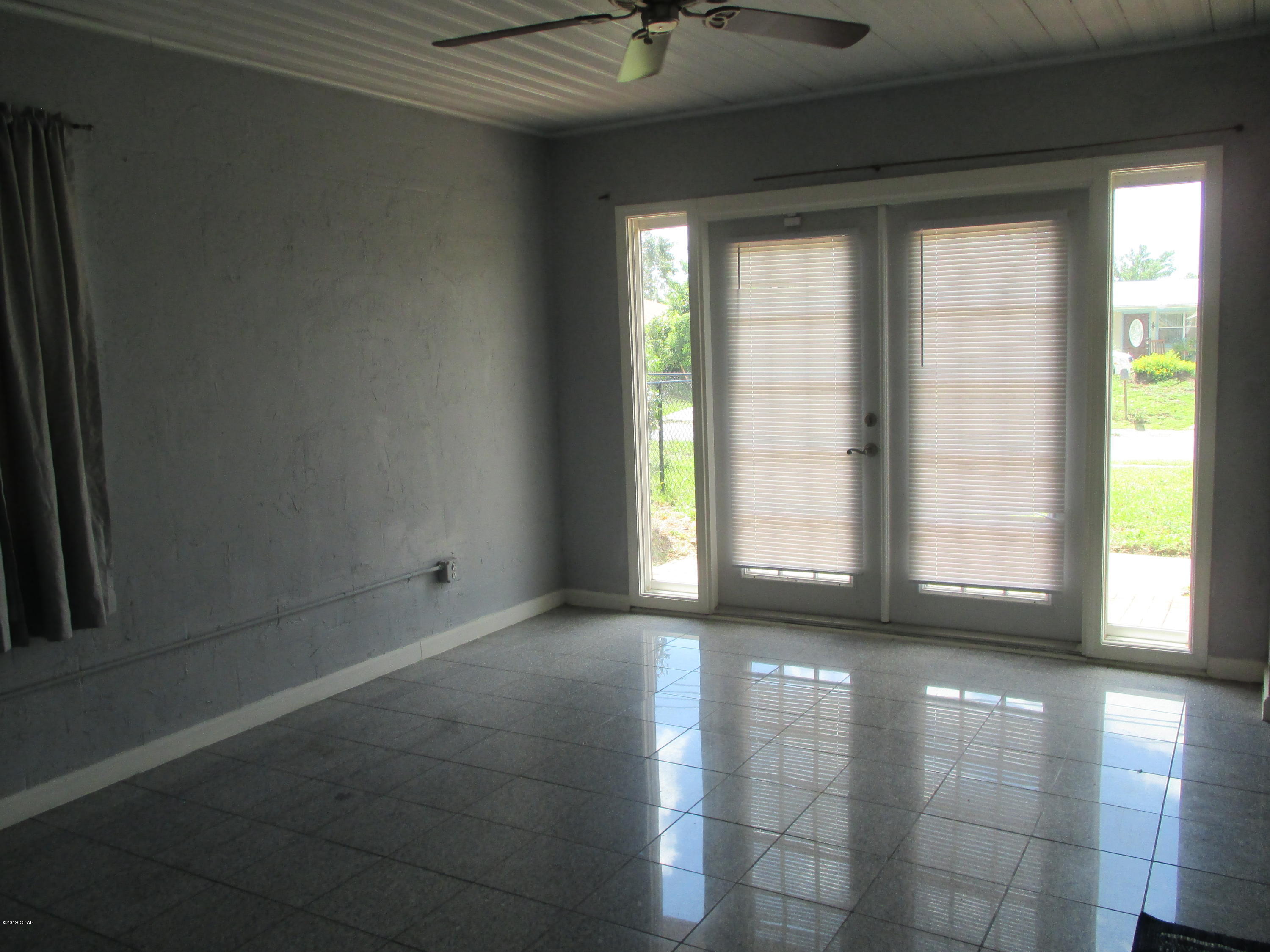 Lake Drive Heights - Residential