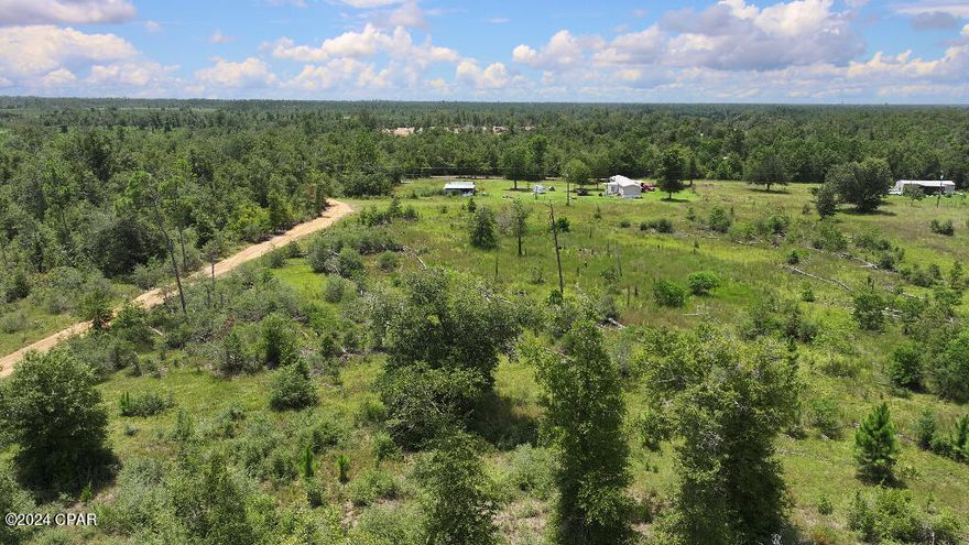 Within a half hour of the beautiful beaches of Panama City, this newly carved-out home lot features a private driveway and a dry, level home site.

-Private Driveway - brand new!
-Very Buildable: Flat, No Floodplain or Wetlands
-Power at Driveway Head
-Freshly Surveyed
-Within a 30 mins of Panama City


PROPERTY/LOT 2: Your Secluded Sanctuary Awaits! Escape to tranquility with this newly surveyed and subdivided 10-acre tract, ideally situated just 30 minutes from the stunning beaches of Panama City. Offering the perfect balance of seclusion and convenience, this property is the ultimate canvas for your dream home. Newly Surveyed & Subdivided: Enjoy peace of mind with a freshly surveyed and subdivided lot, ready for your custom home build.