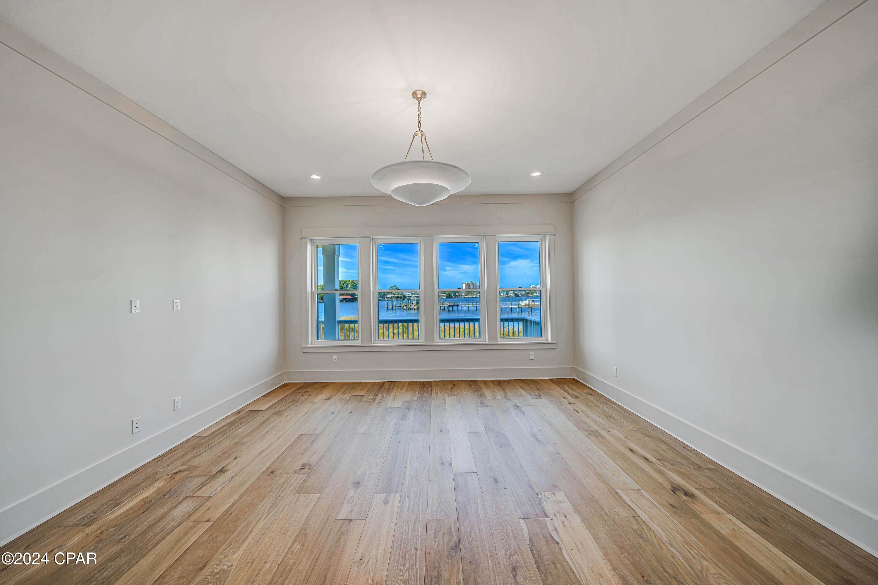 Tidewater Creek - Residential