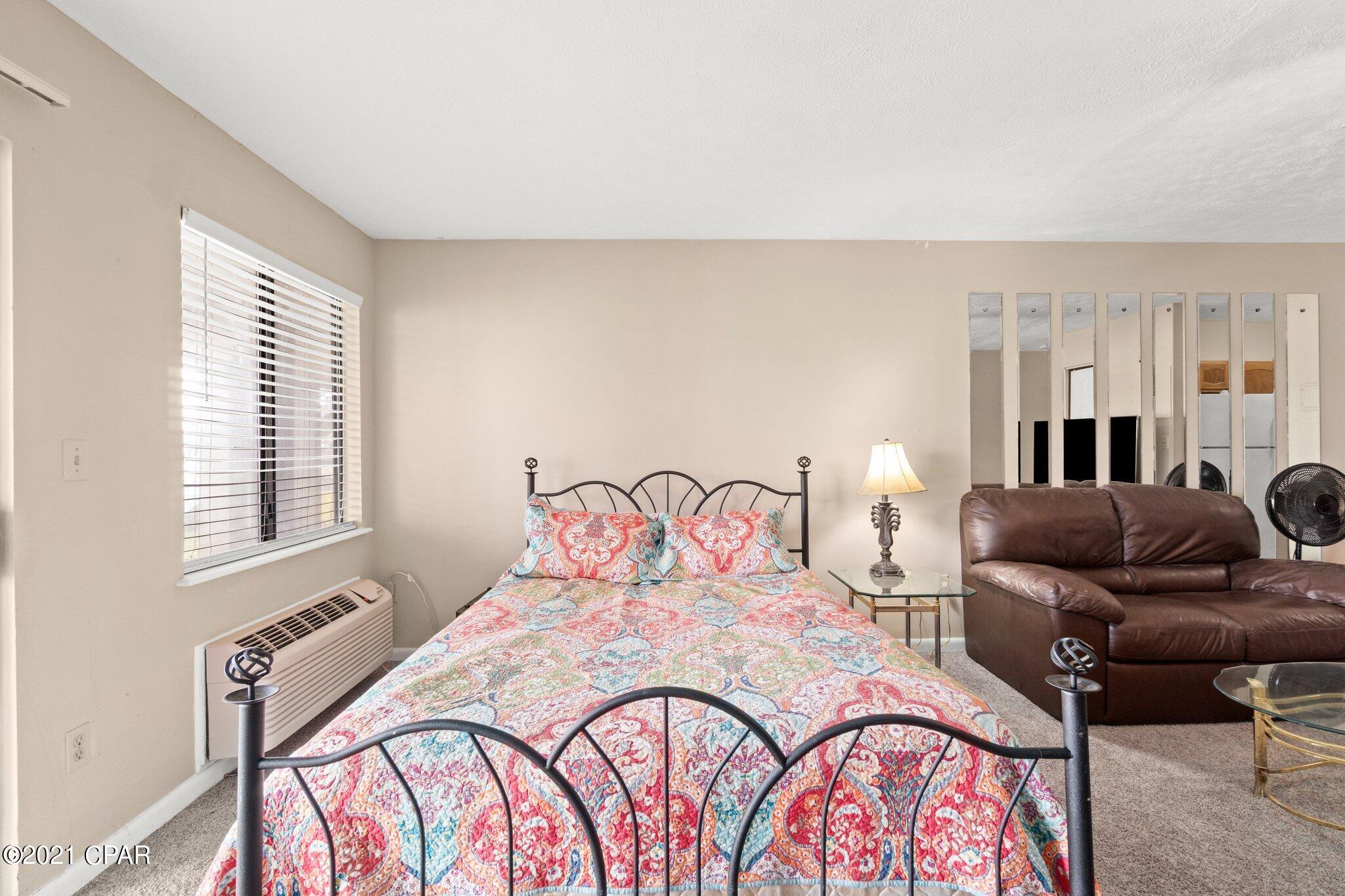 Lullwater Beach - Residential