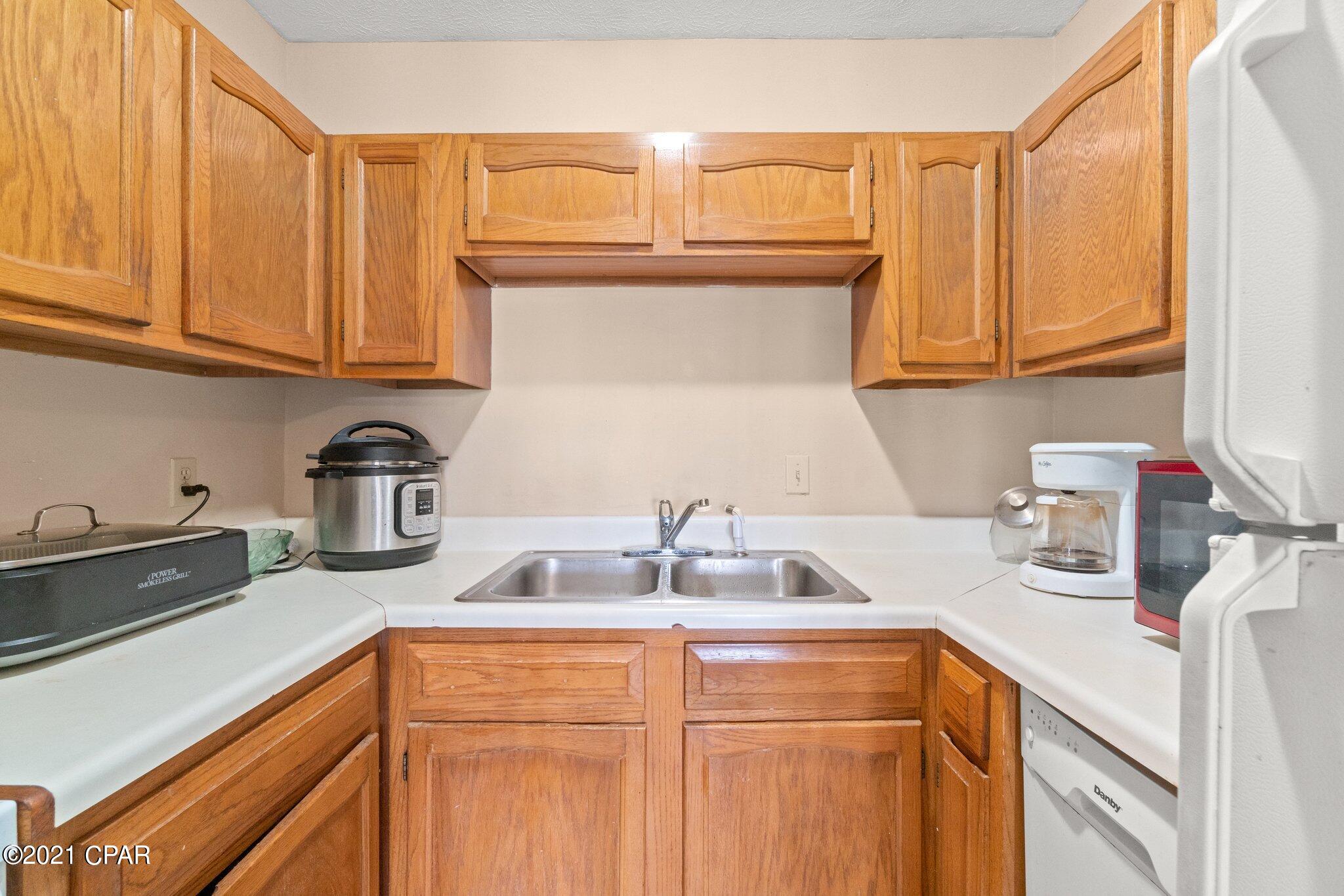 Lullwater Beach - Residential