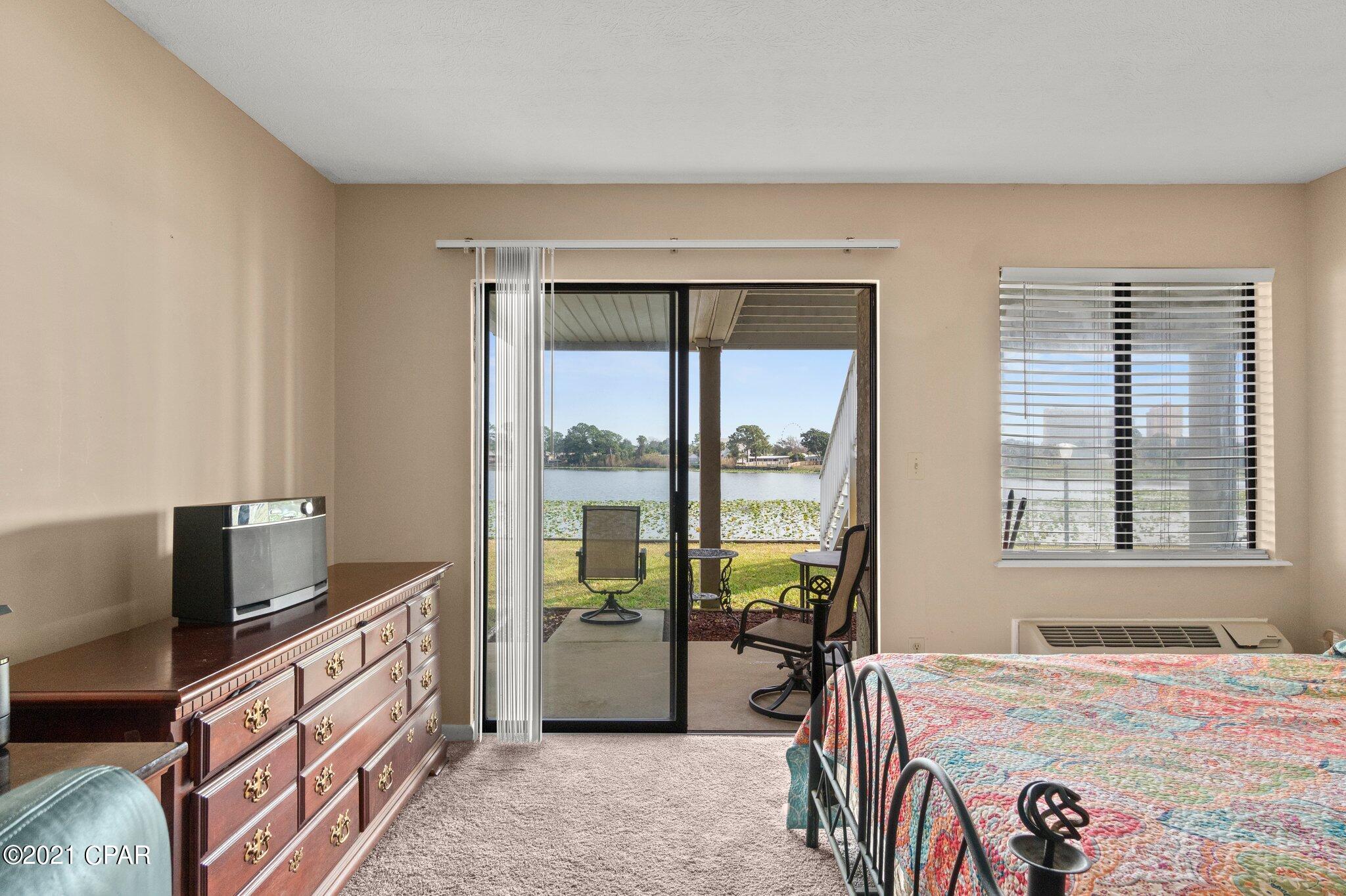 Lullwater Beach - Residential