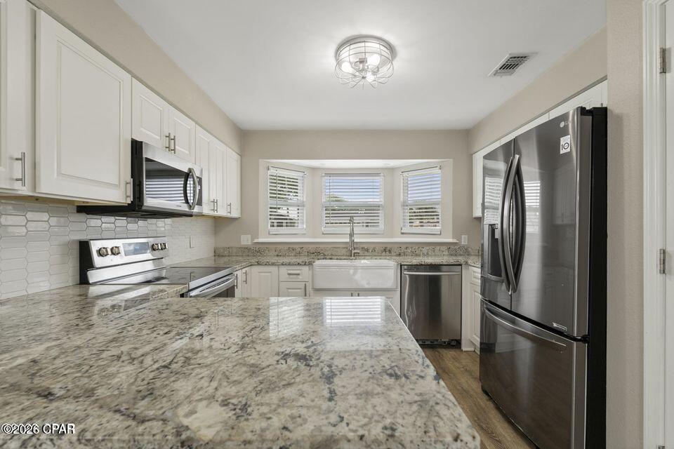 Shadow Bay Unit 2 Replat - Residential