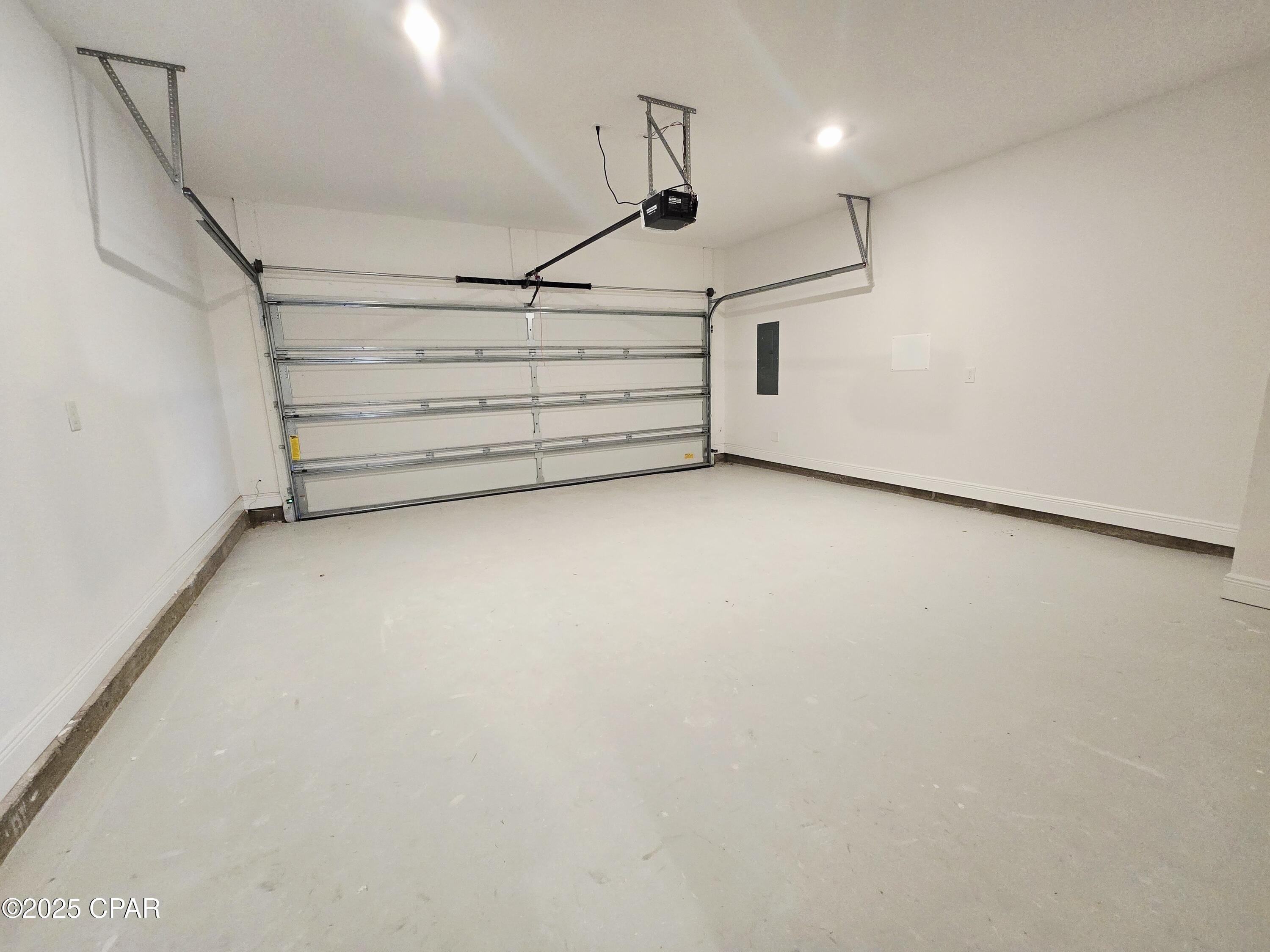 [No Recorded Subdiv] - Residential Lease