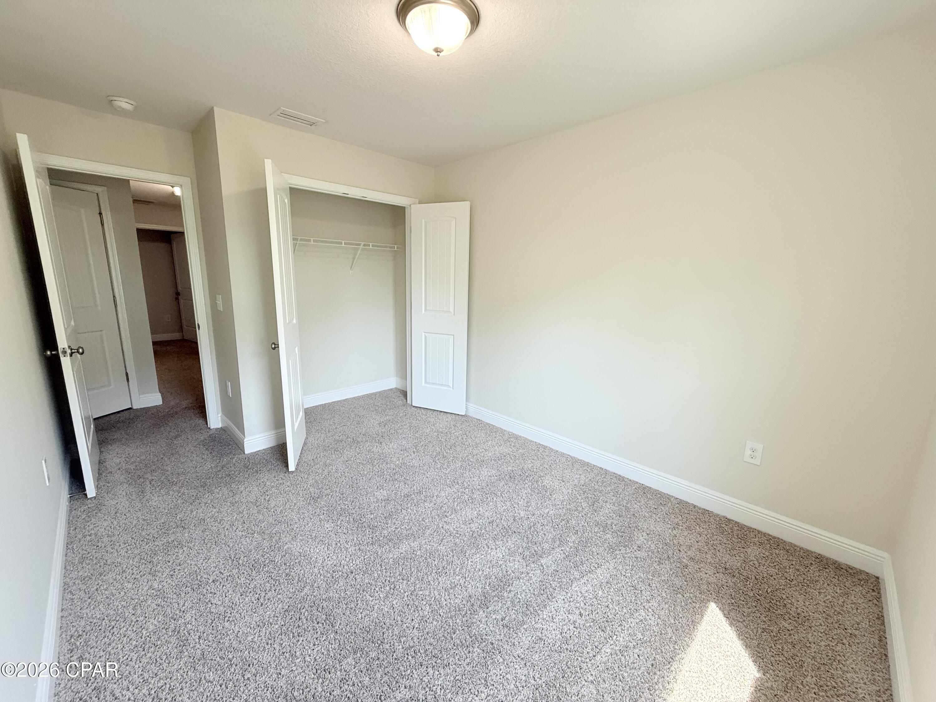 [No Recorded Subdiv] - Residential Lease