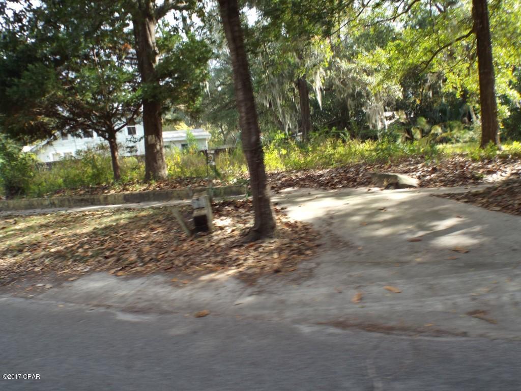 Sudduths 1st Add - Land