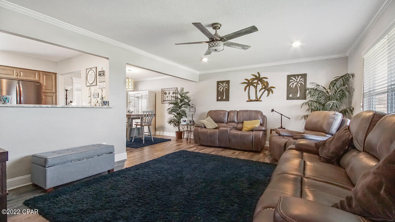 Venetian Villa 2nd Add Replat - Residential