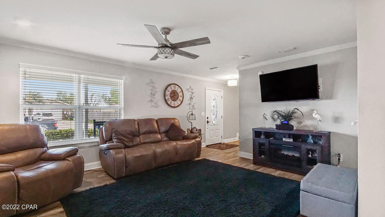 Venetian Villa 2nd Add Replat - Residential