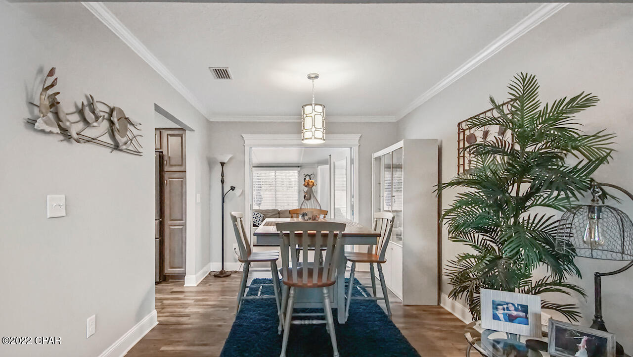 Venetian Villa 2nd Add Replat - Residential