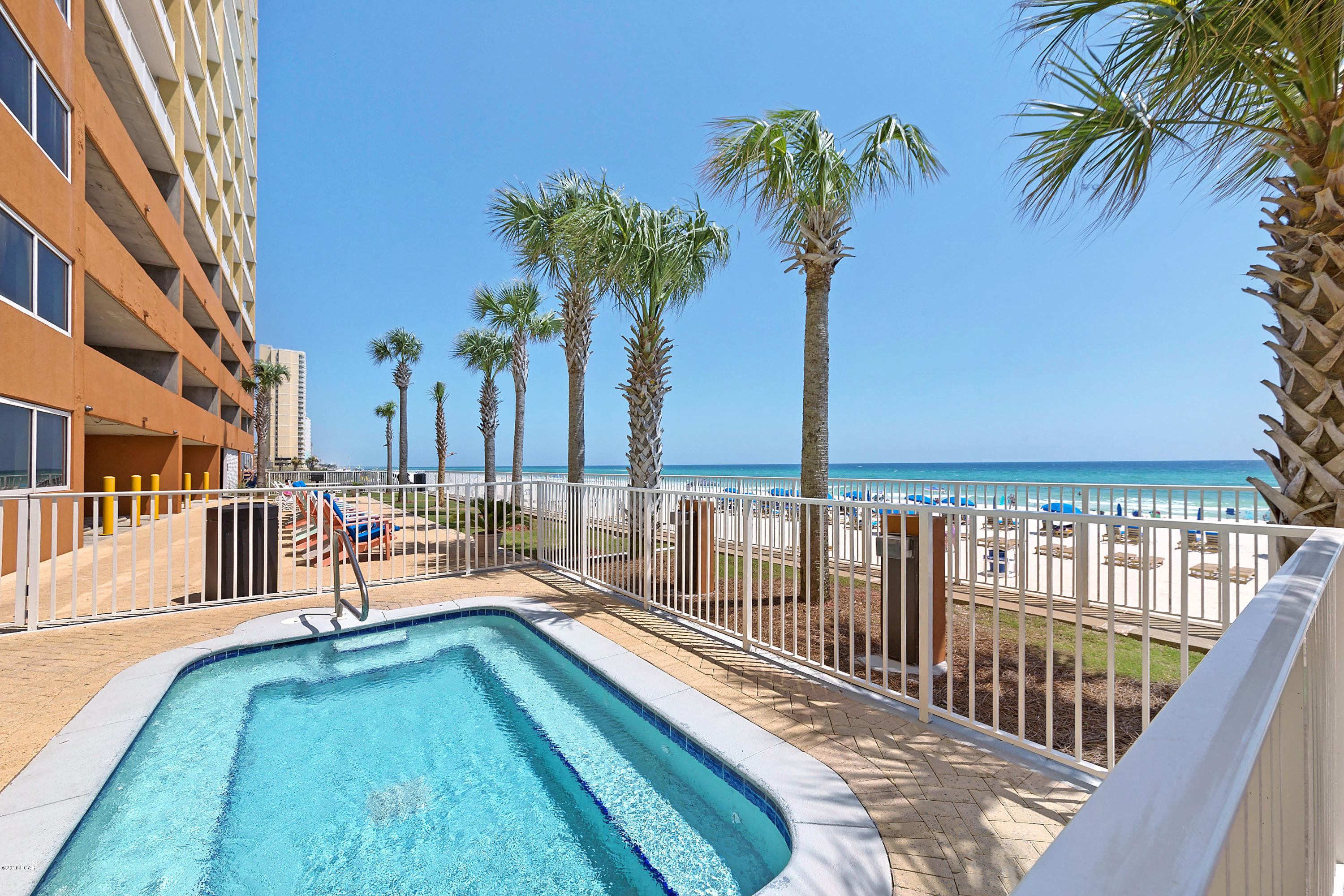 Tropic Winds - Residential