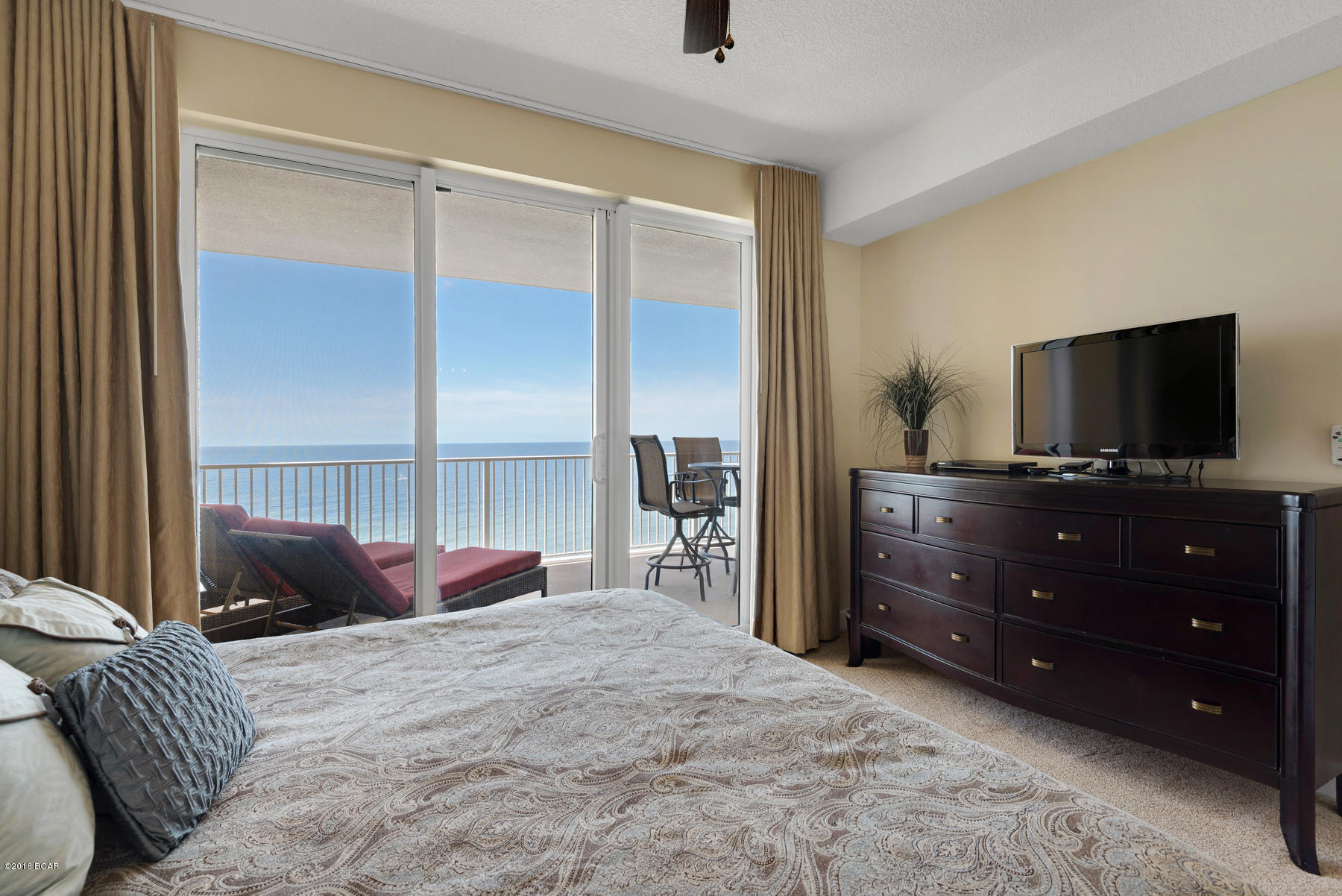 Tropic Winds - Residential