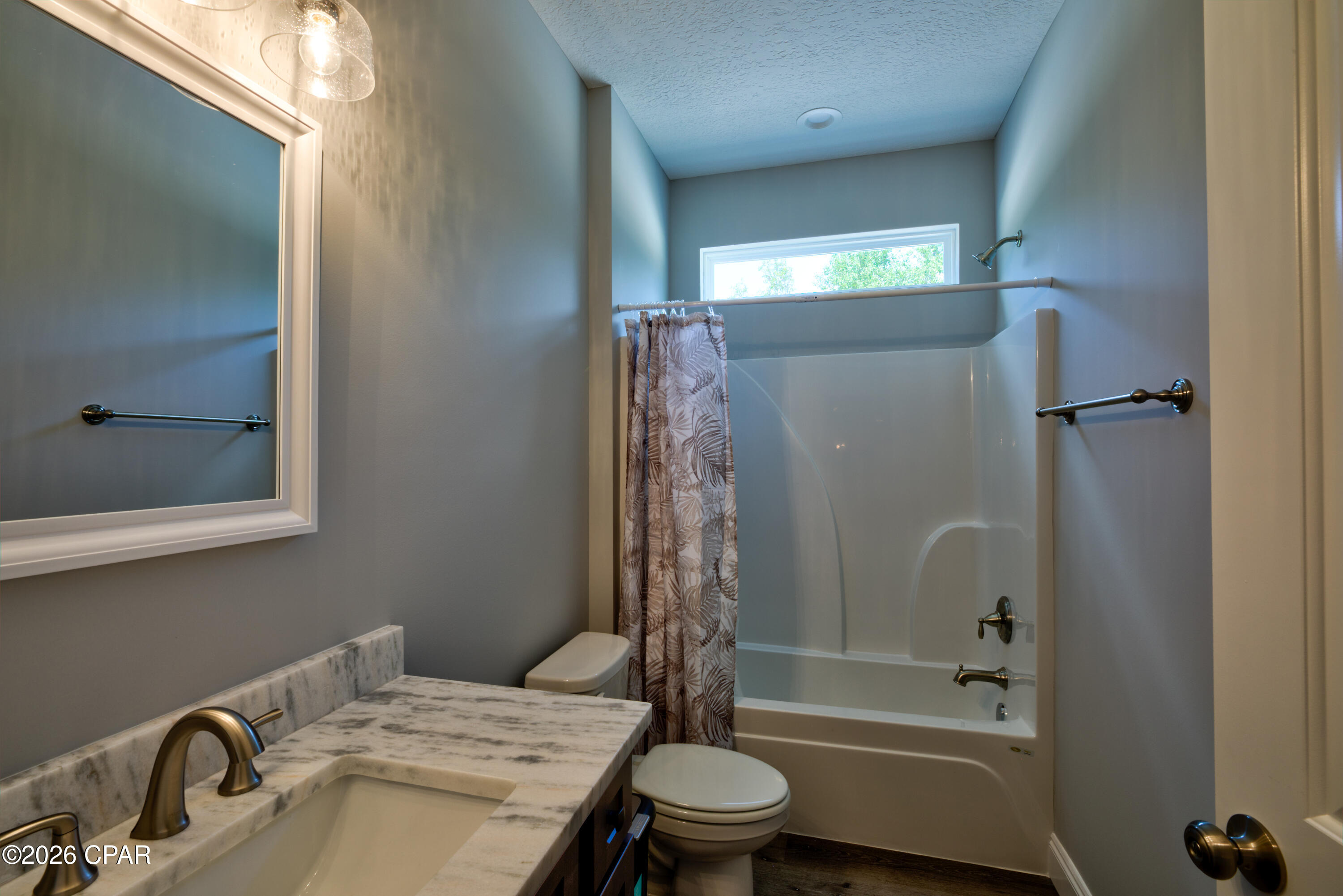 Pines 5th Add - Residential